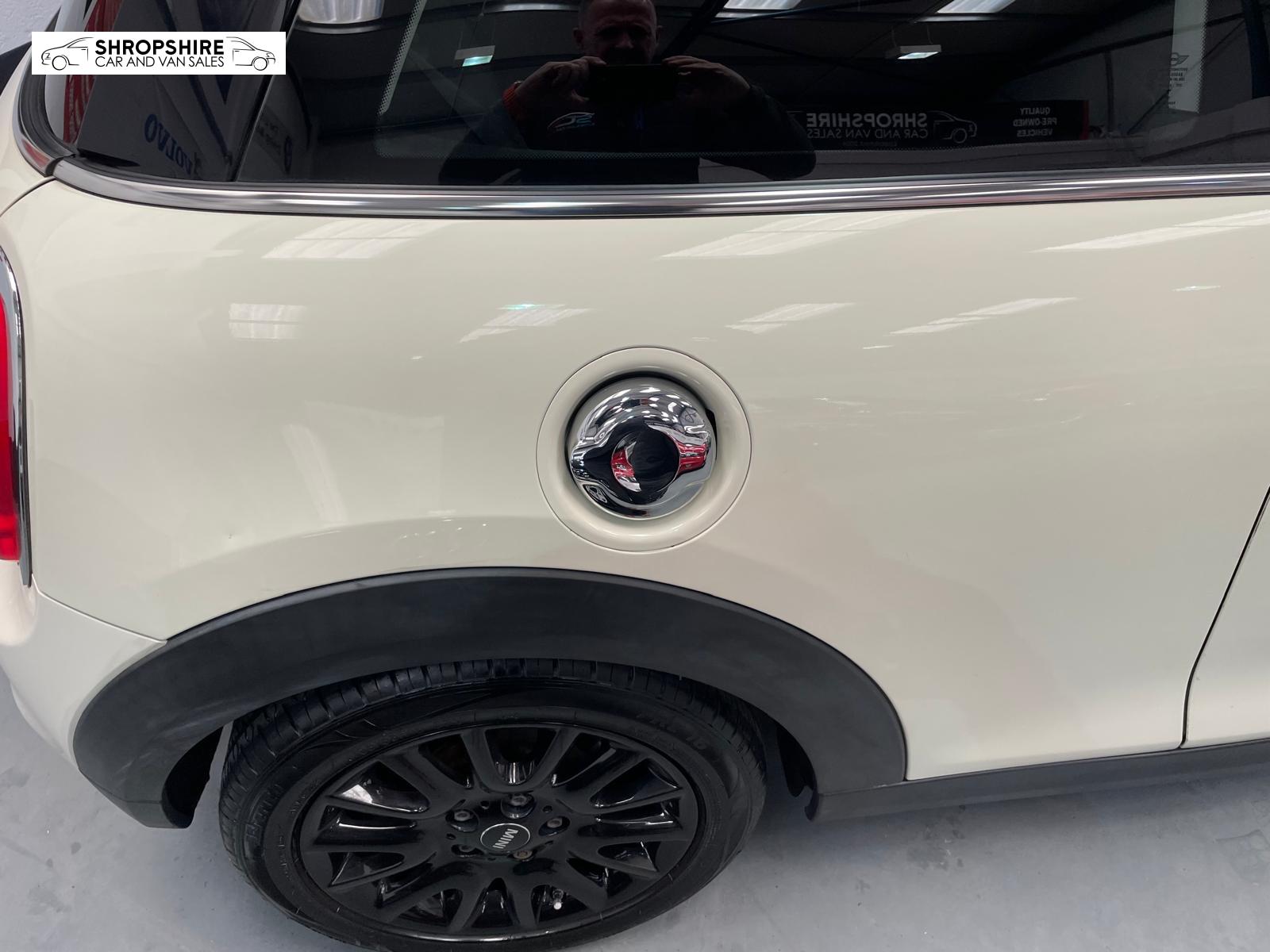 MINI Hatch 2.0 Cooper S Hatchback 3dr Petrol Manual Euro 6 (s/s) (192 ps)