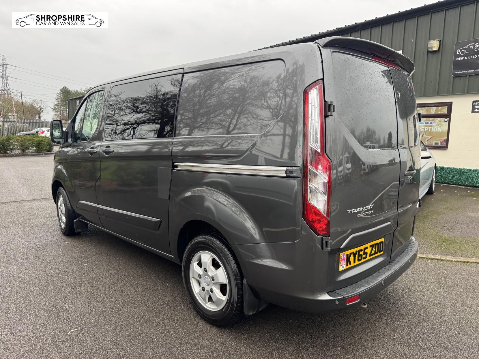 Ford Transit Custom 2.2 TDCi 270 Limited Panel Van 5dr Diesel Manual L1 H1 (186 g/km, 123 bhp)