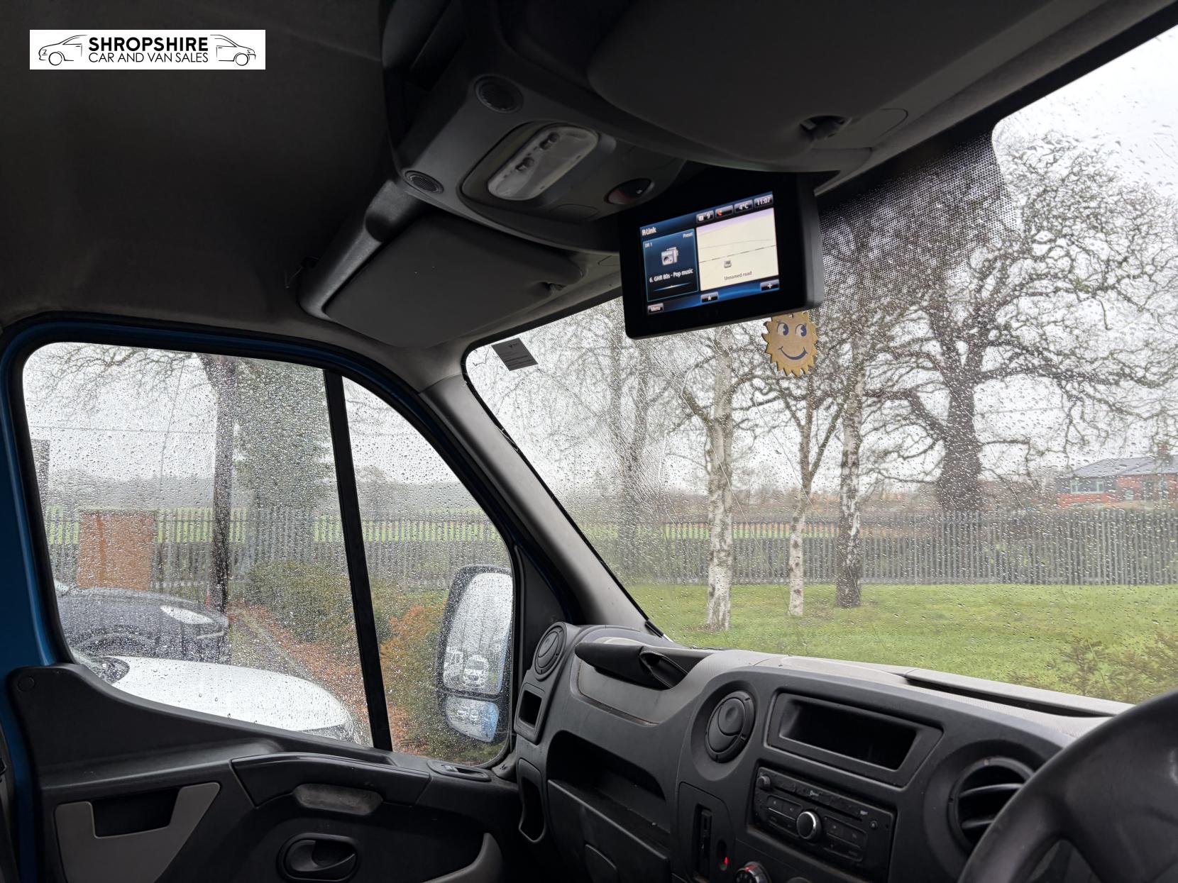 Renault Master 2.3 dCi ENERGY 35 Business Panel Van 5dr Diesel Manual FWD MWB High Roof Euro 6 (s/s) (110 bhp)