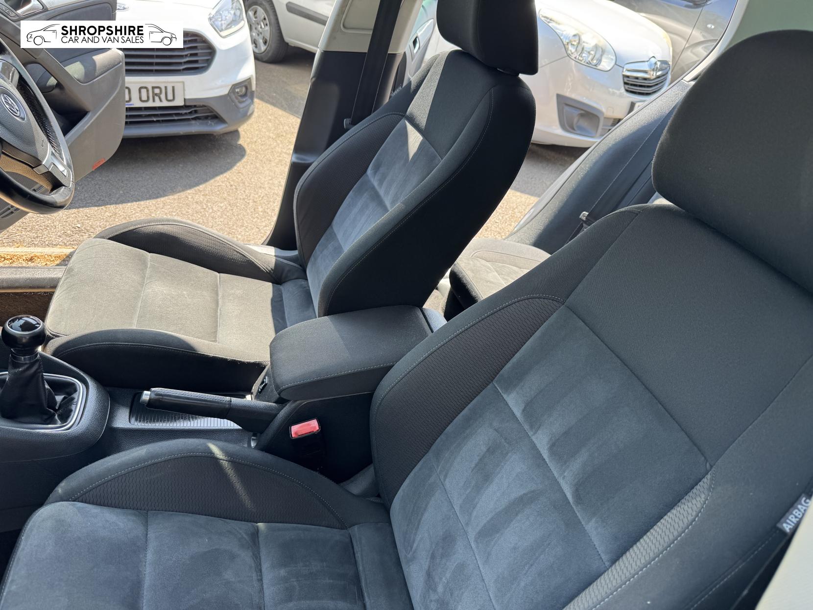 Volkswagen Golf 1.4 TSI GT Hatchback 5dr Petrol Manual Euro 5 (160 ps)