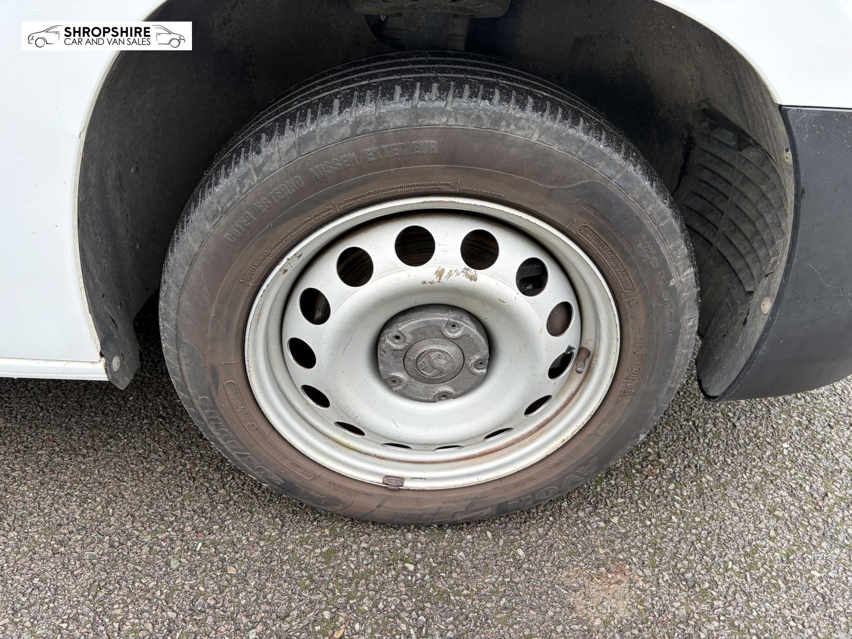 Vauxhall Combo 1.5 Turbo D 2300 Edition Panel Van 4dr Diesel Auto L2 H1 Euro 6 (s/s) (130 ps)