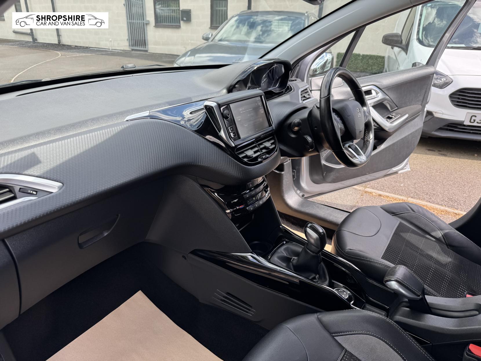 Peugeot 2008 1.6 BlueHDi Allure SUV 5dr Diesel Manual Euro 6 (s/s) (100 ps)