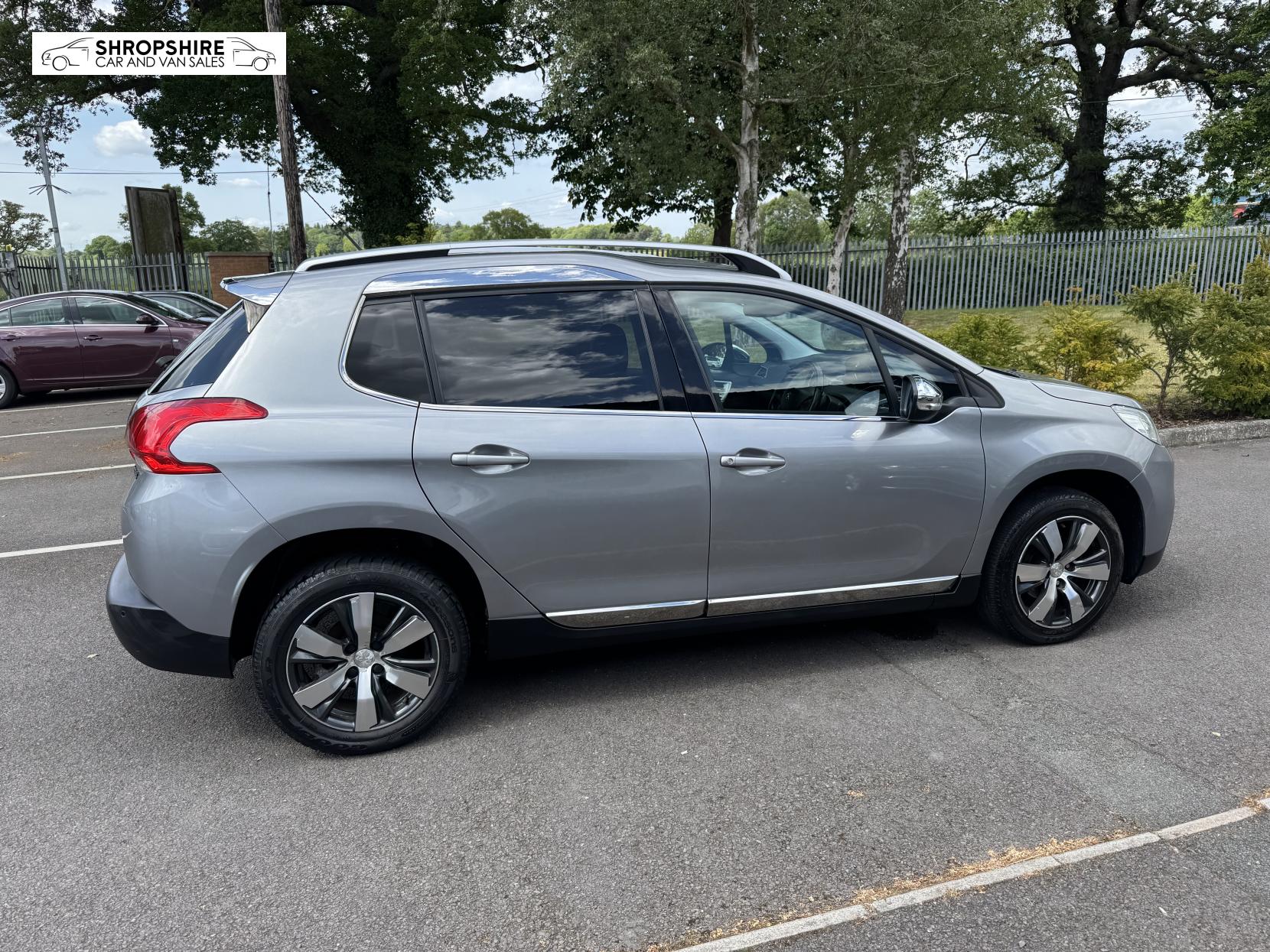 Peugeot 2008 1.6 BlueHDi Allure SUV 5dr Diesel Manual Euro 6 (s/s) (100 ps)