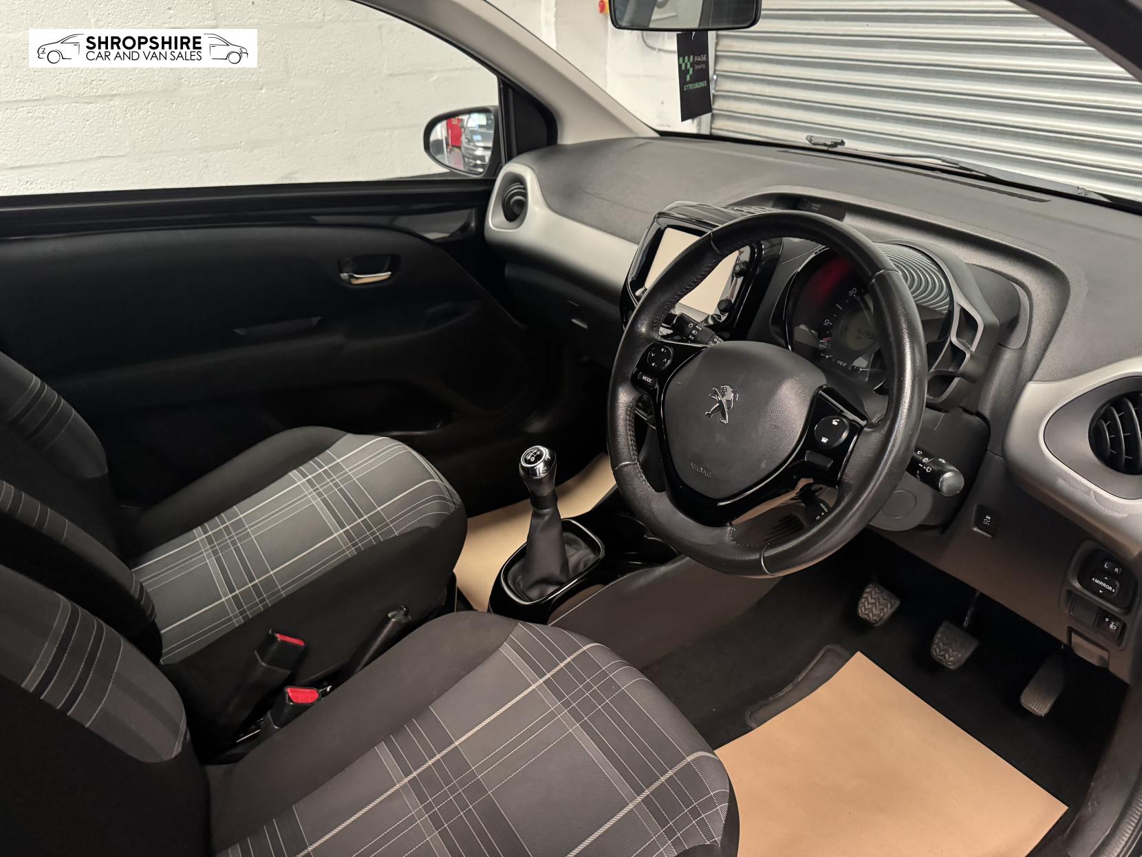 Peugeot 108 1.2 PureTech Allure Hatchback 3dr Petrol Manual Euro 6 (82 ps)