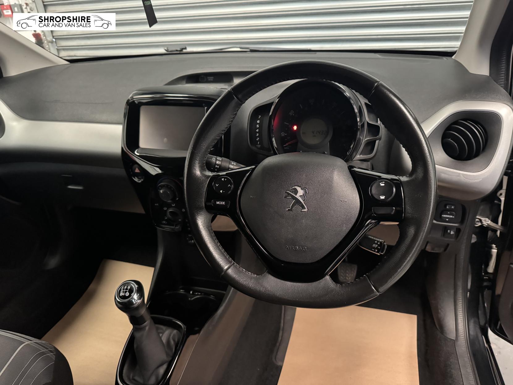 Peugeot 108 1.2 PureTech Allure Hatchback 3dr Petrol Manual Euro 6 (82 ps)