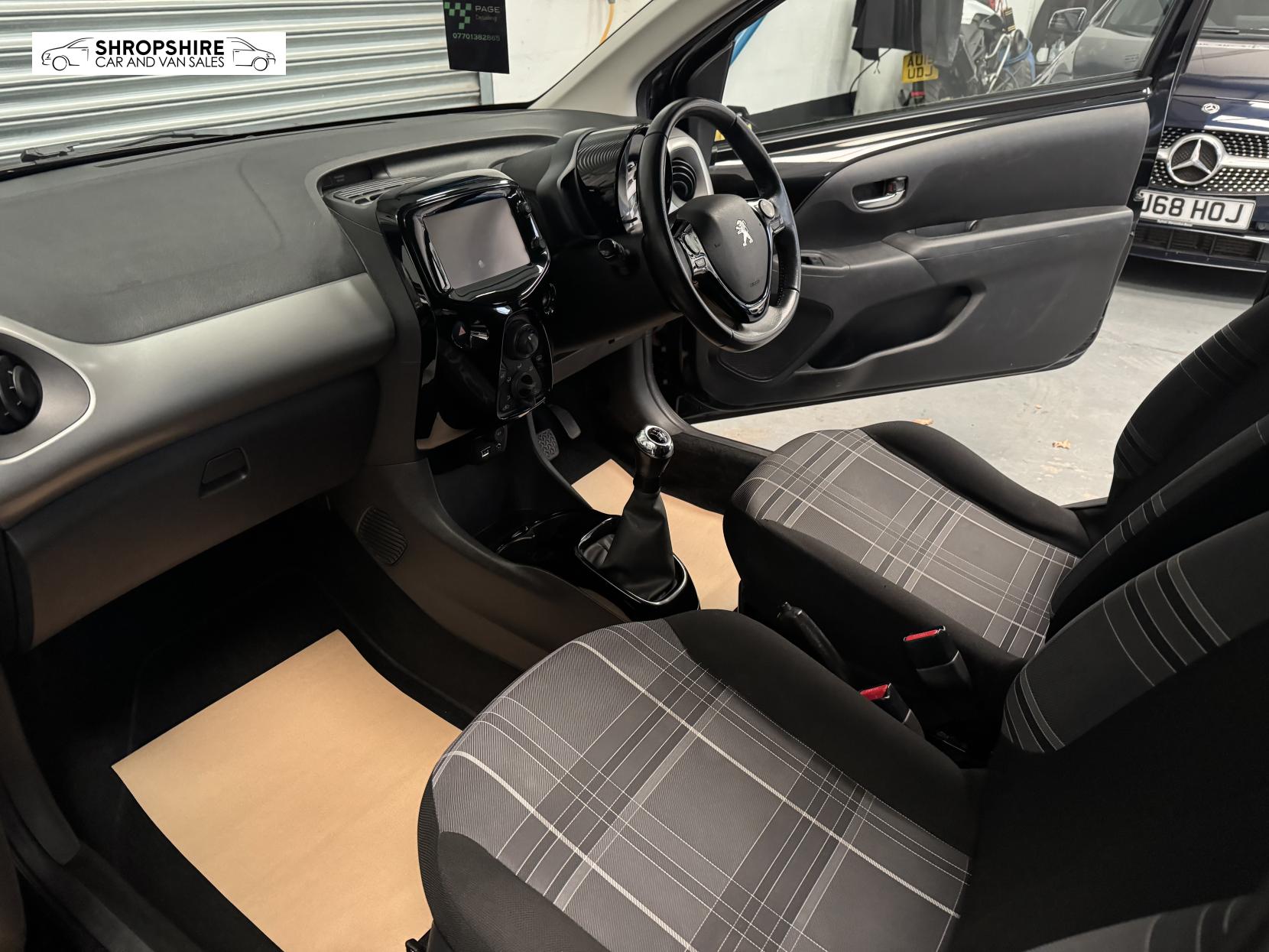 Peugeot 108 1.2 PureTech Allure Hatchback 3dr Petrol Manual Euro 6 (82 ps)