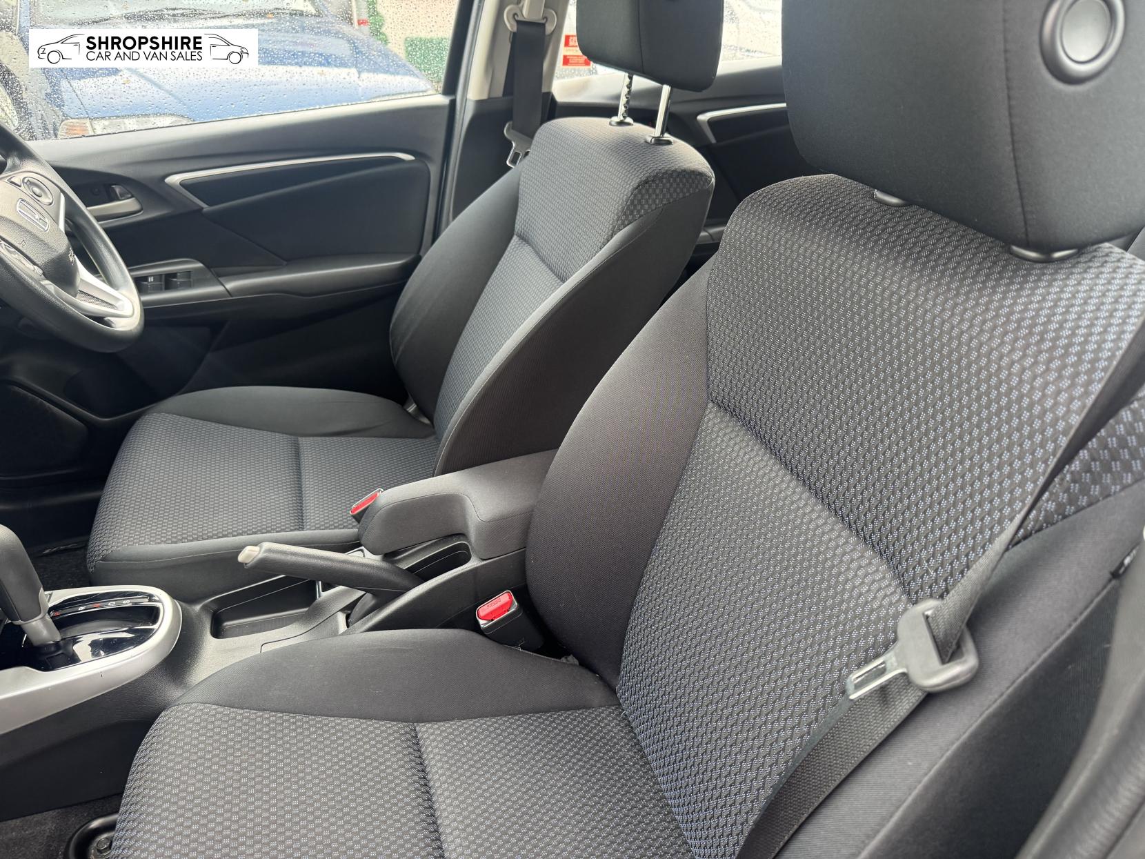 Honda Jazz 1.3 i-VTEC SE Hatchback 5dr Petrol CVT Euro 6 (s/s) (102 ps)