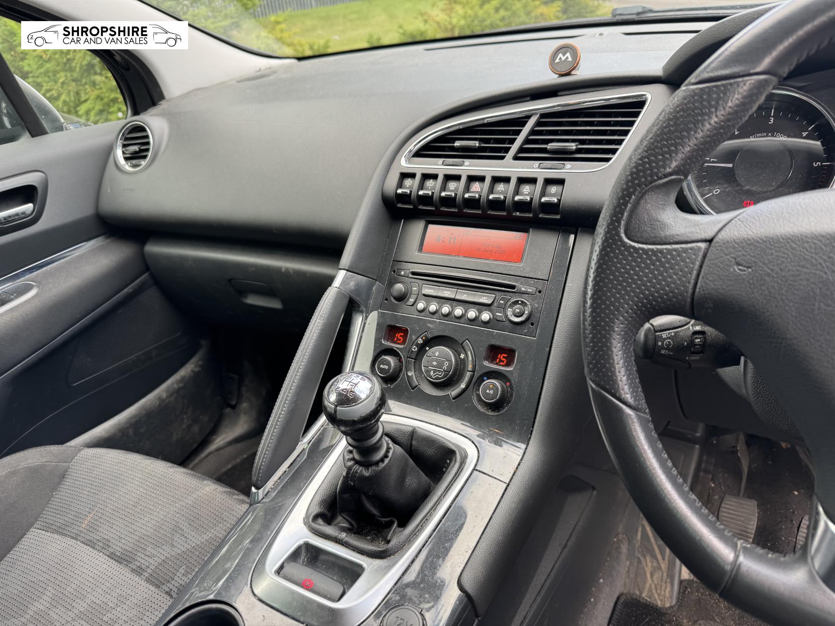 Peugeot 3008 1.6 HDi Exclusive SUV 5dr Diesel Manual Euro 5 (112 ps)