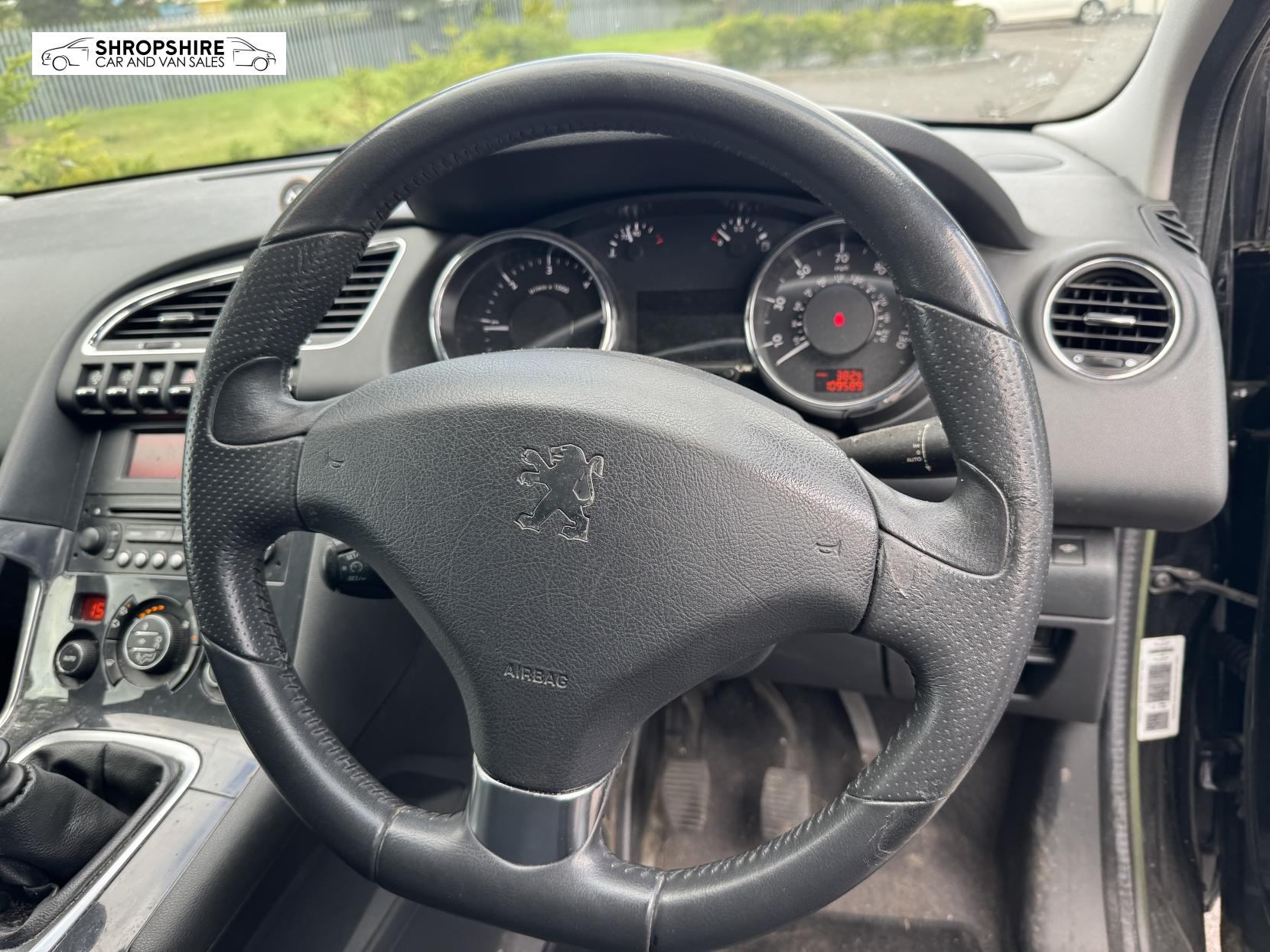 Peugeot 3008 1.6 HDi Exclusive SUV 5dr Diesel Manual Euro 5 (112 ps)