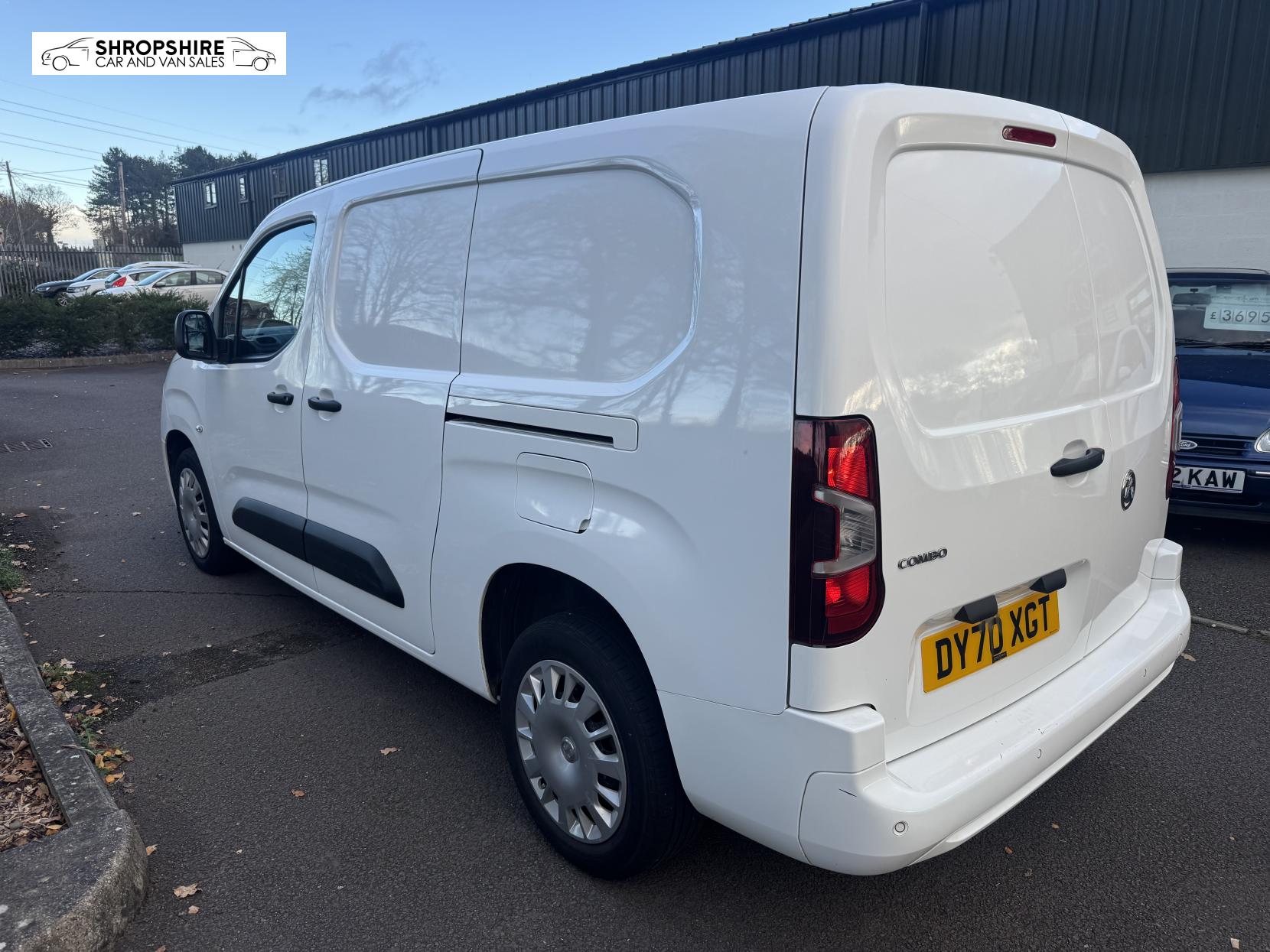 Vauxhall Combo 1.5 Turbo D 2300 Sportive Panel Van 4dr Diesel Manual L2 H1 Euro 6 (s/s) (100 ps)