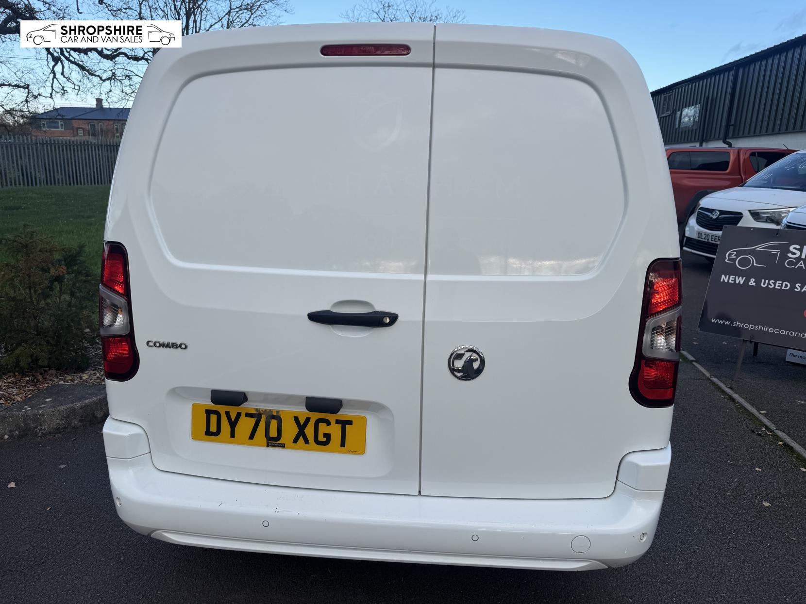 Vauxhall Combo 1.5 Turbo D 2300 Sportive Panel Van 4dr Diesel Manual L2 H1 Euro 6 (s/s) (100 ps)