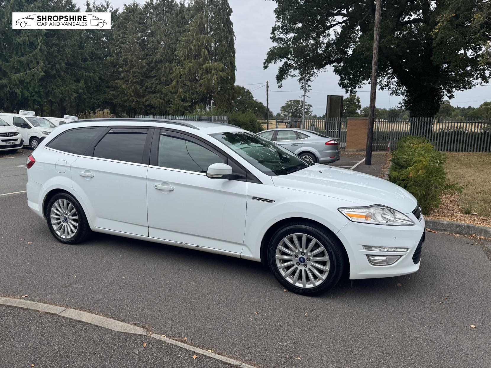 Ford Mondeo 1.6 TDCi ECOnetic Zetec Business Edition Estate 5dr Diesel Manual Euro 5 (s/s) (115 ps)