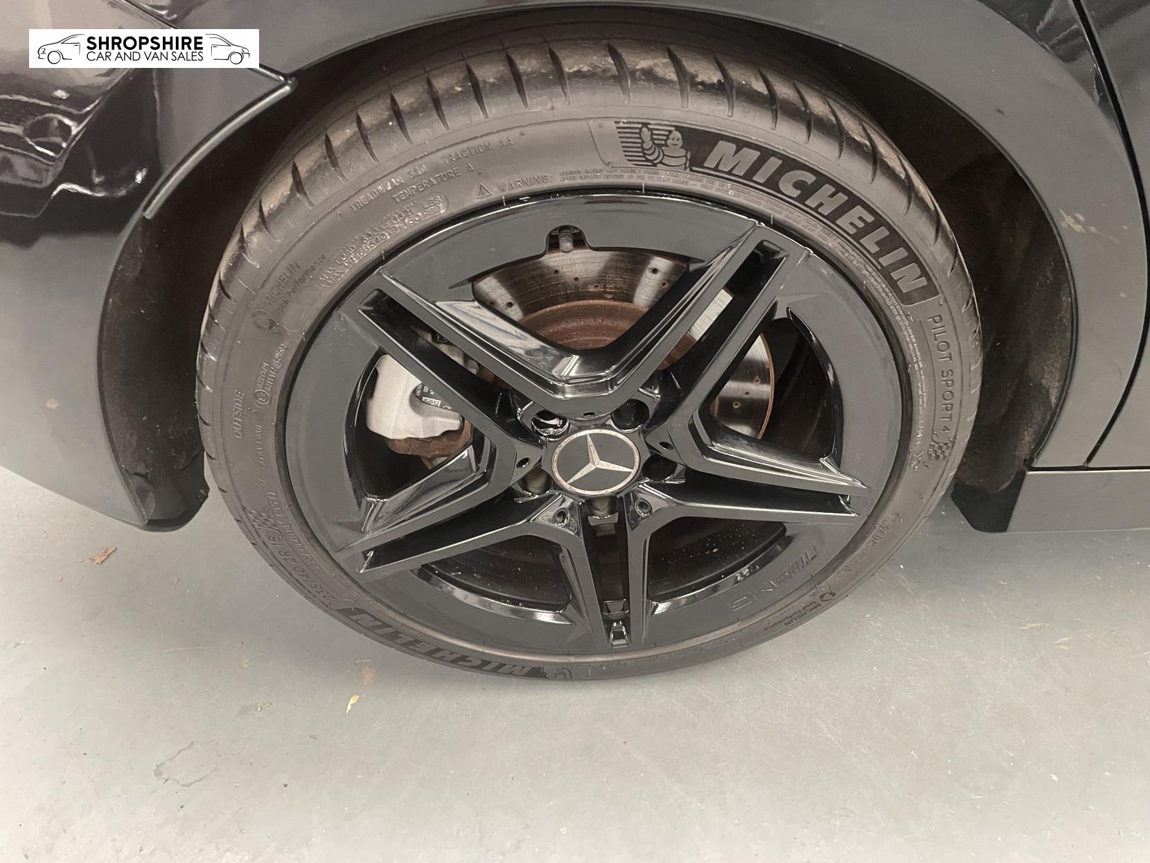 Mercedes-Benz A Class 2.0 A35 AMG (Premium) Hatchback 5dr Petrol SpdS DCT 4MATIC Euro 6 (s/s) (306 ps)