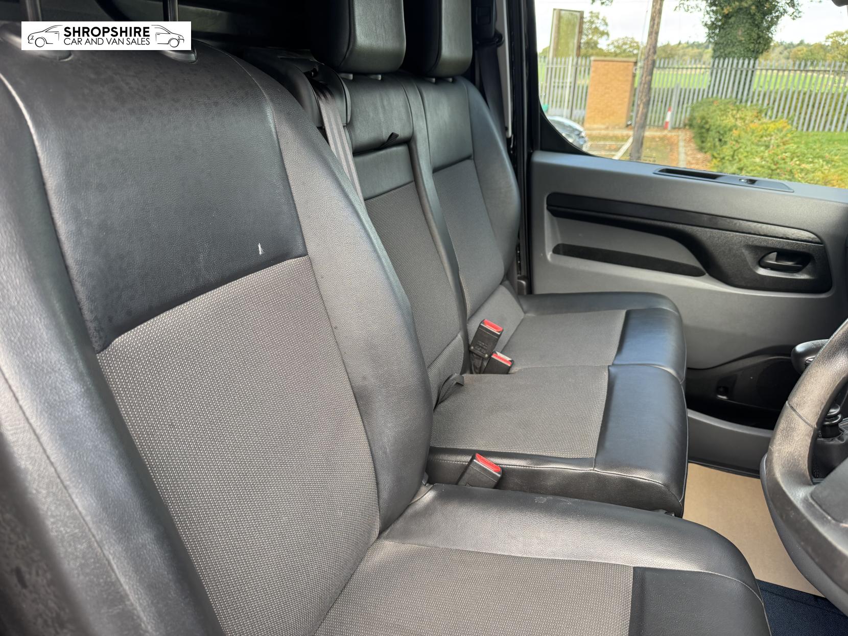 Vauxhall Vivaro 1.5 Turbo D 2700 Sportive Panel Van 5dr Diesel Manual L1 H1 Euro 6 (s/s) (120 ps)