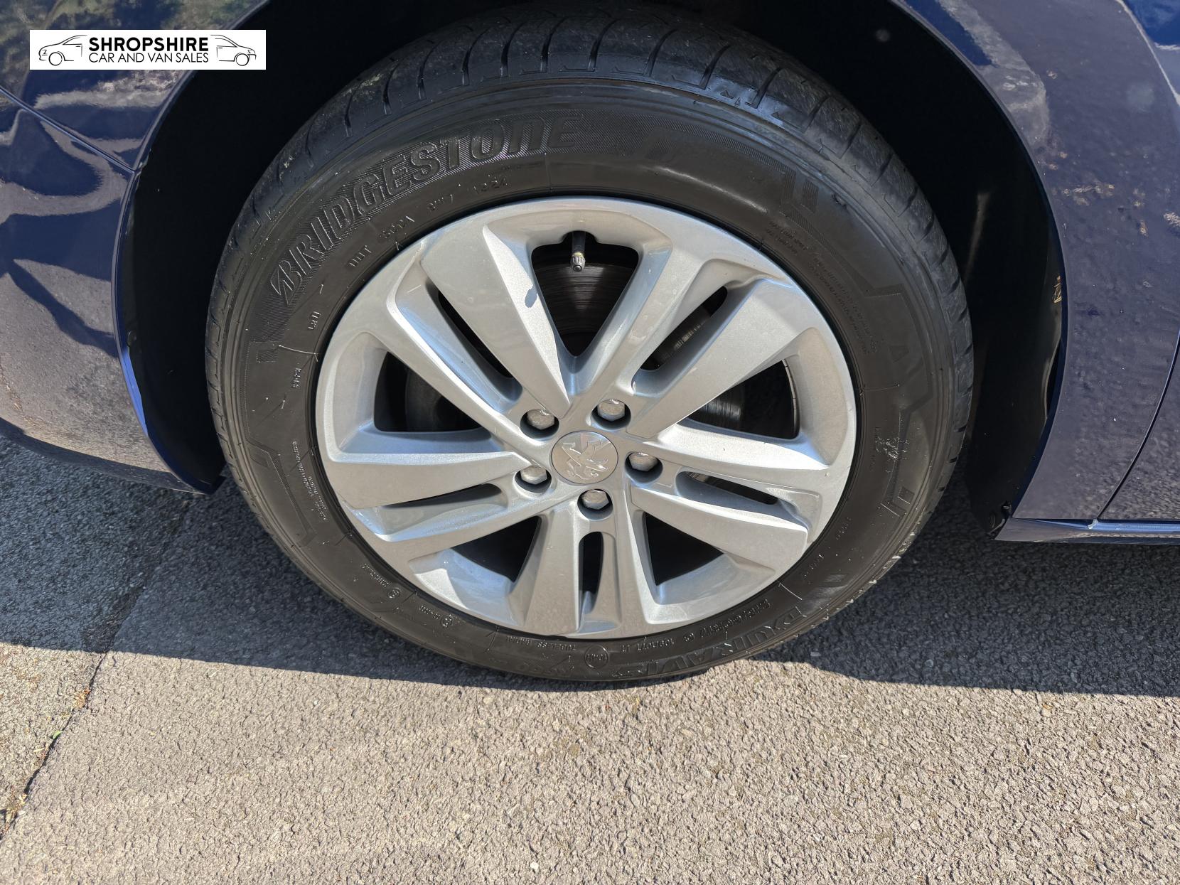 Peugeot Expert 2.0 BlueHDi 1400 Asphalt Standard Panel Van 6dr Diesel Manual MWB Euro 6 (s/s) (120 ps)