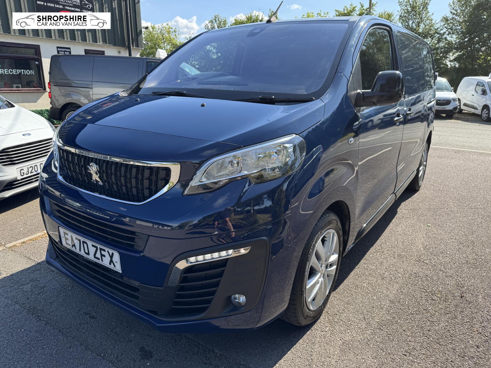 Peugeot Expert 2.0 BlueHDi 1400 Asphalt Standard Panel Van 6dr Diesel Manual MWB Euro 6 (s/s) (120 ps)
