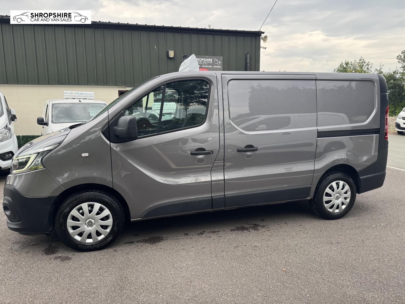 Renault Trafic 2.0 dCi ENERGY 28 Business Panel Van 5dr Diesel Manual SWB Standard Roof Euro 6 (s/s) (120 ps)