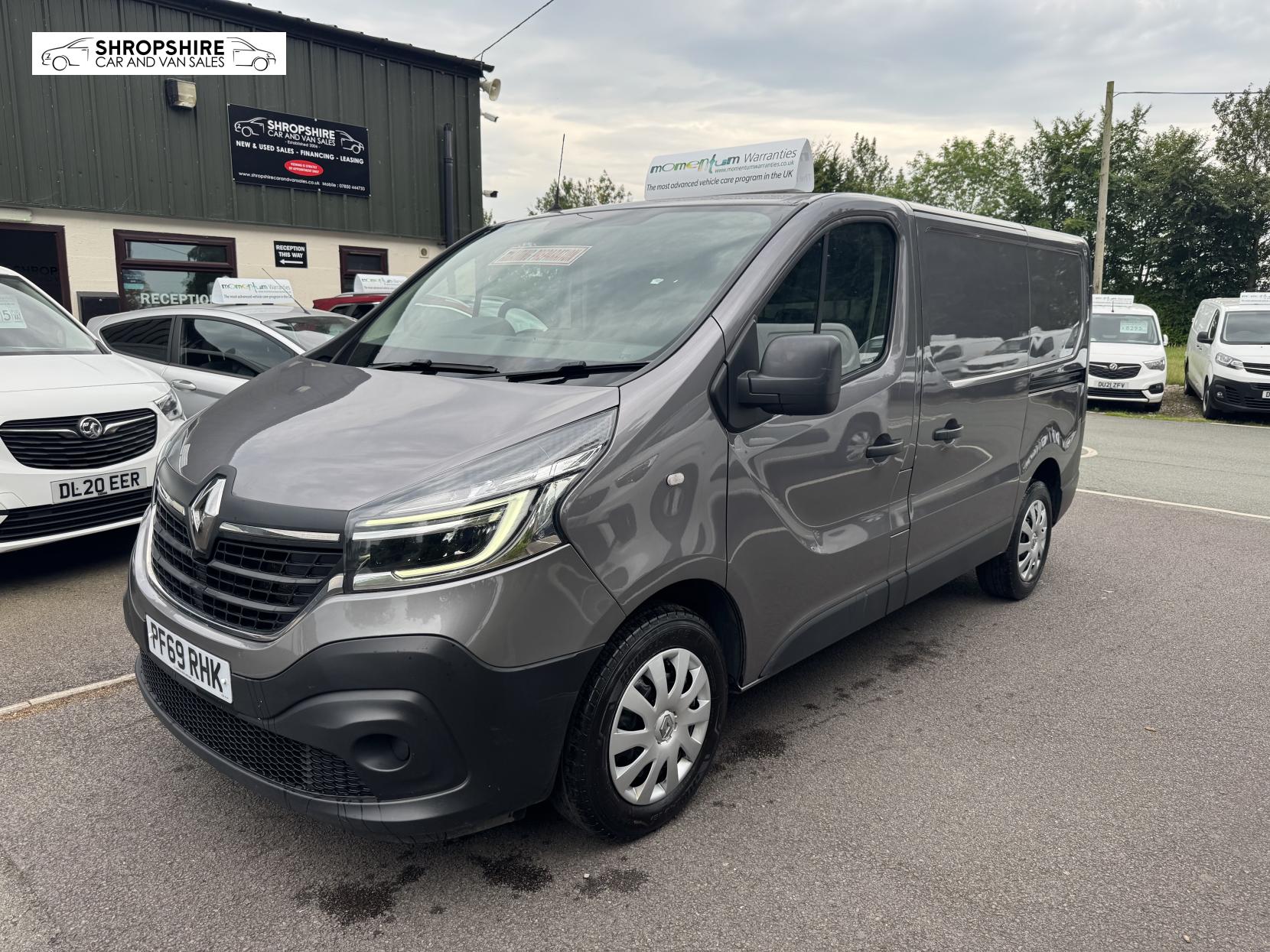 Renault Trafic 2.0 dCi ENERGY 28 Business Panel Van 5dr Diesel Manual SWB Standard Roof Euro 6 (s/s) (120 ps)