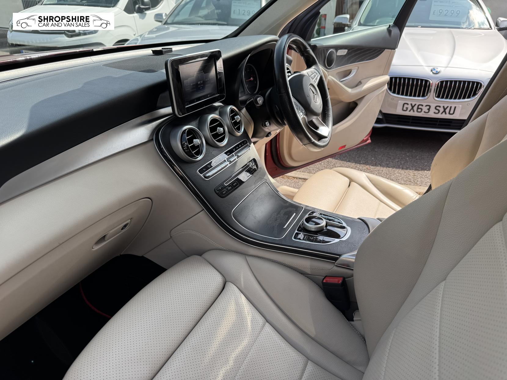Mercedes-Benz GLC 2.1 GLC250d Sport SUV 5dr Diesel G-Tronic+ 4MATIC Euro 6 (s/s) (204 ps)