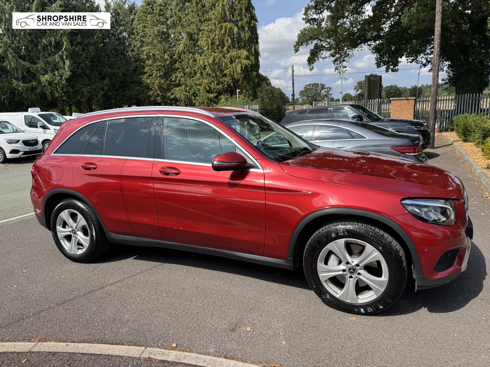 Mercedes-Benz GLC 2.1 GLC250d Sport SUV 5dr Diesel G-Tronic+ 4MATIC Euro 6 (s/s) (204 ps)