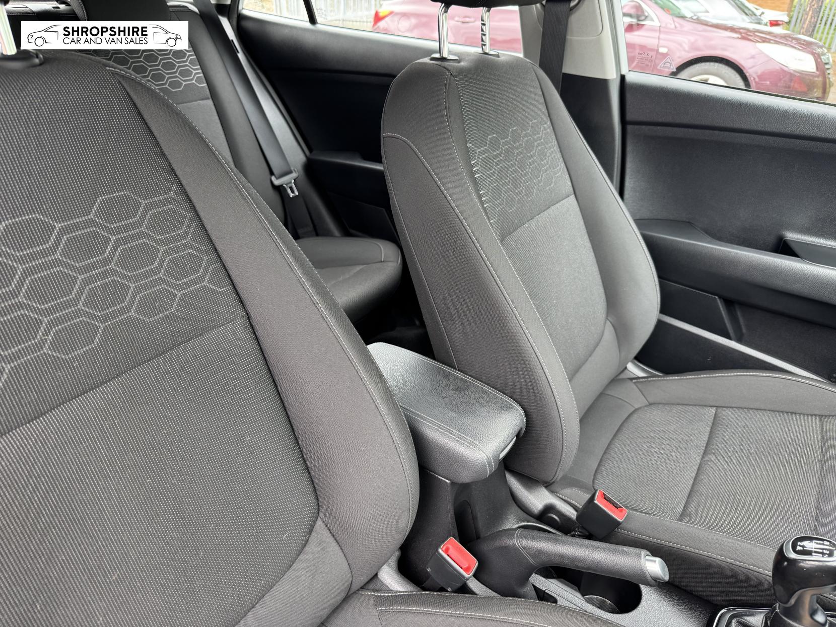 Kia Rio 1.0 T-GDi 2 Hatchback 5dr Petrol Manual Euro 6 (s/s) (99 bhp)
