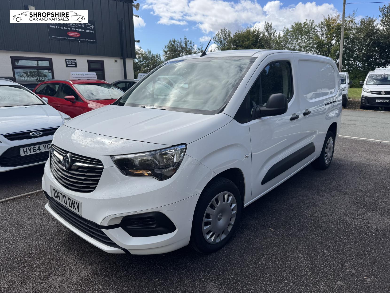 Vauxhall Combo 1.5 Turbo D 2300 Sportive Panel Van 4dr Diesel Manual L2 H1 Euro 6 (s/s) (100 ps)