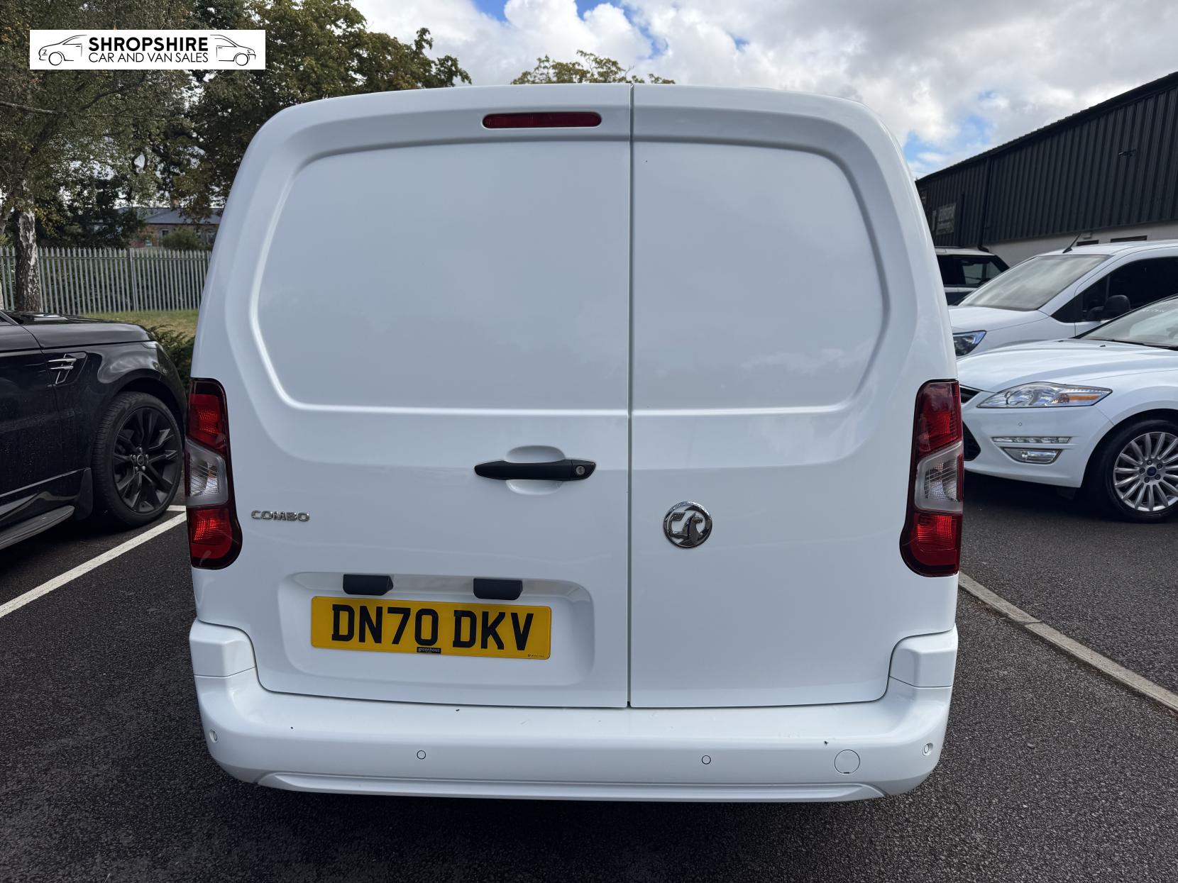 Vauxhall Combo 1.5 Turbo D 2300 Sportive Panel Van 4dr Diesel Manual L2 H1 Euro 6 (s/s) (100 ps)