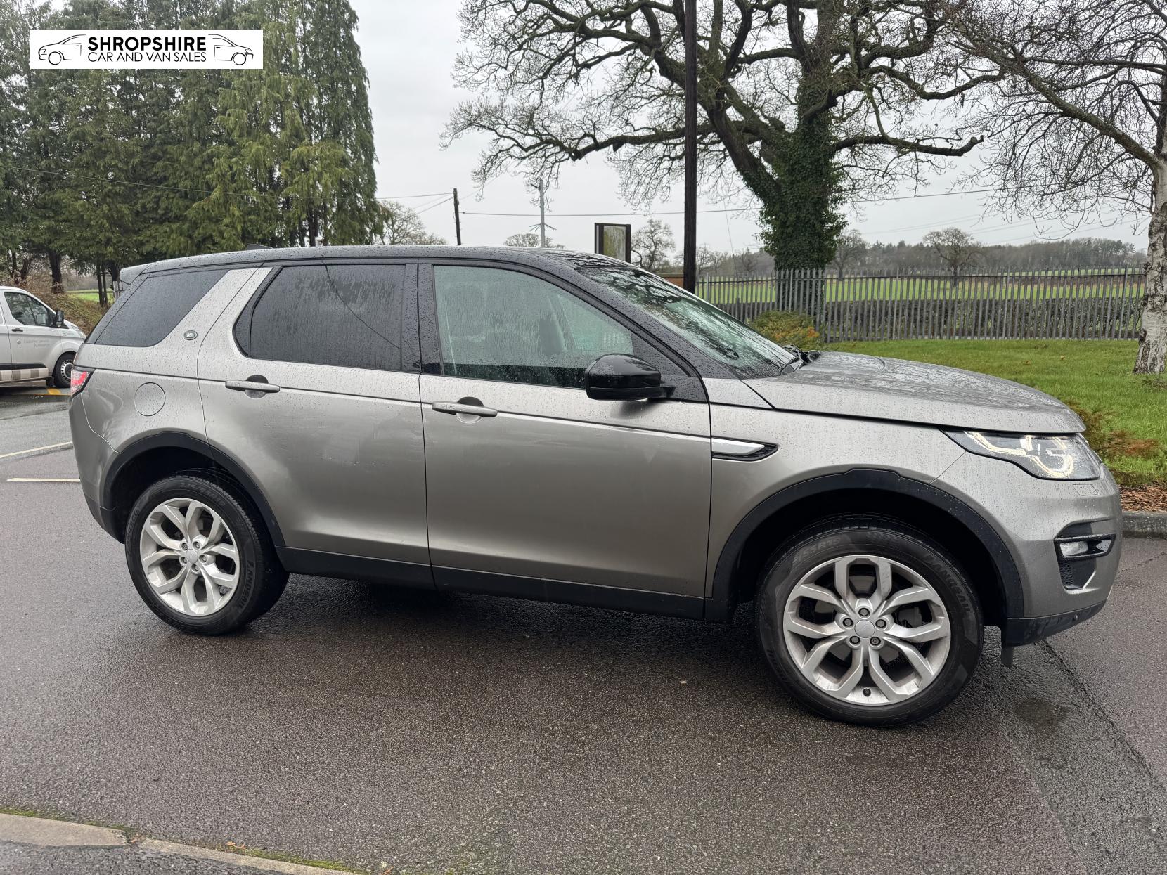 Land Rover Discovery Sport 2.0 TD4 HSE SUV 5dr Diesel Auto 4WD Euro 6 (s/s) (180 ps)