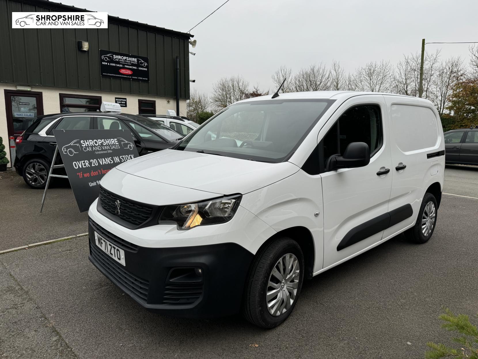 Peugeot Partner 1.5 BlueHDi 1000 Professional Premium Standard Panel Van 5dr Diesel Manual SWB Euro 6 (100 bhp)