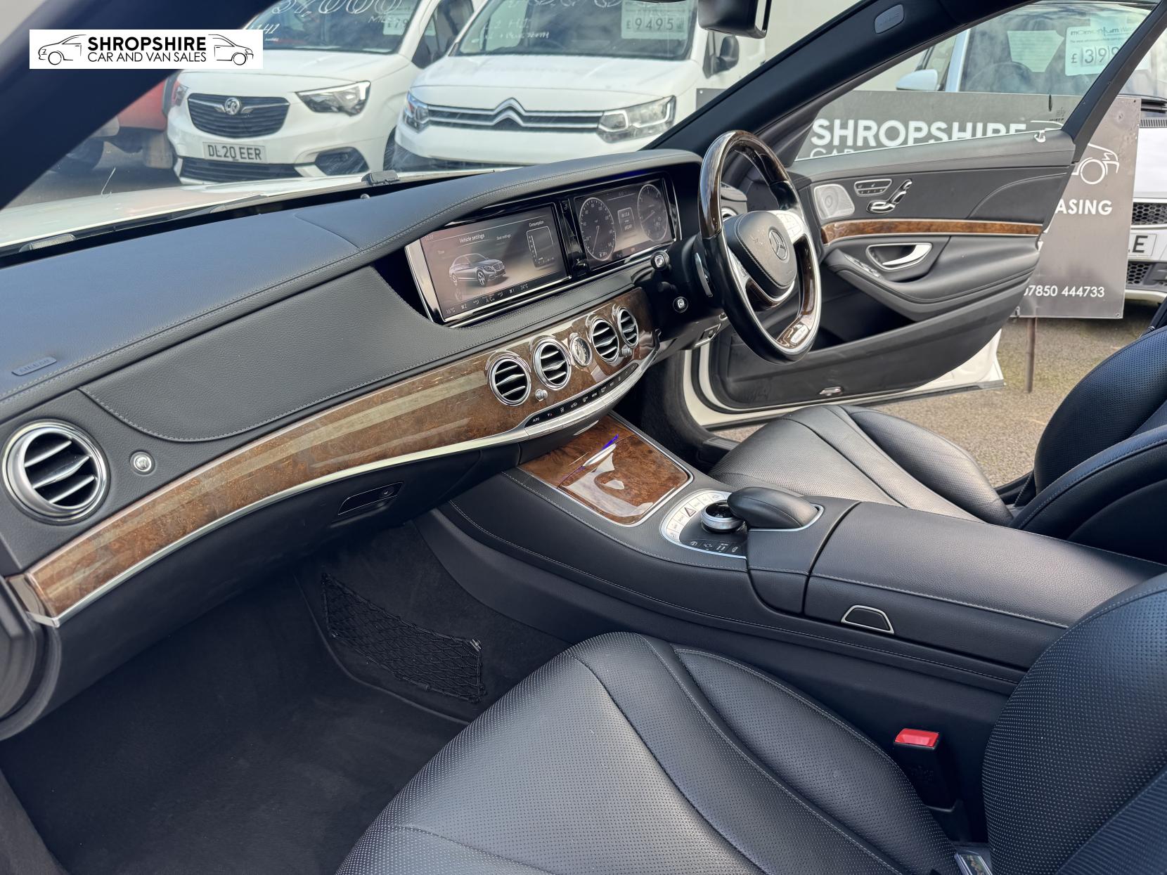 Mercedes-Benz S Class 3.0 S350L V6 BlueTEC AMG Line Saloon 4dr Diesel G-Tronic+ Euro 6 (s/s) (258 ps)