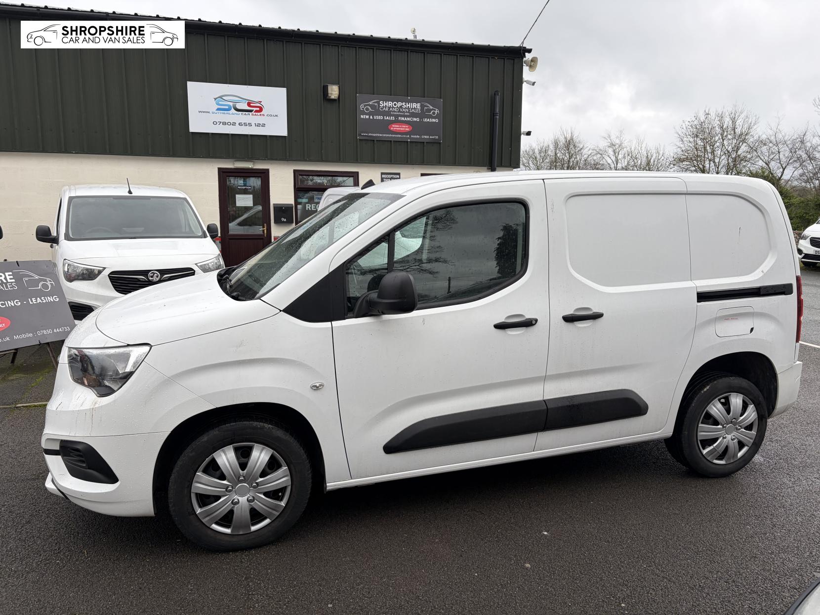 Vauxhall Combo 1.6 Turbo D 2300 Sportive Panel Van 4dr Diesel Manual L1 H1 Euro 6 (s/s) (100 ps)