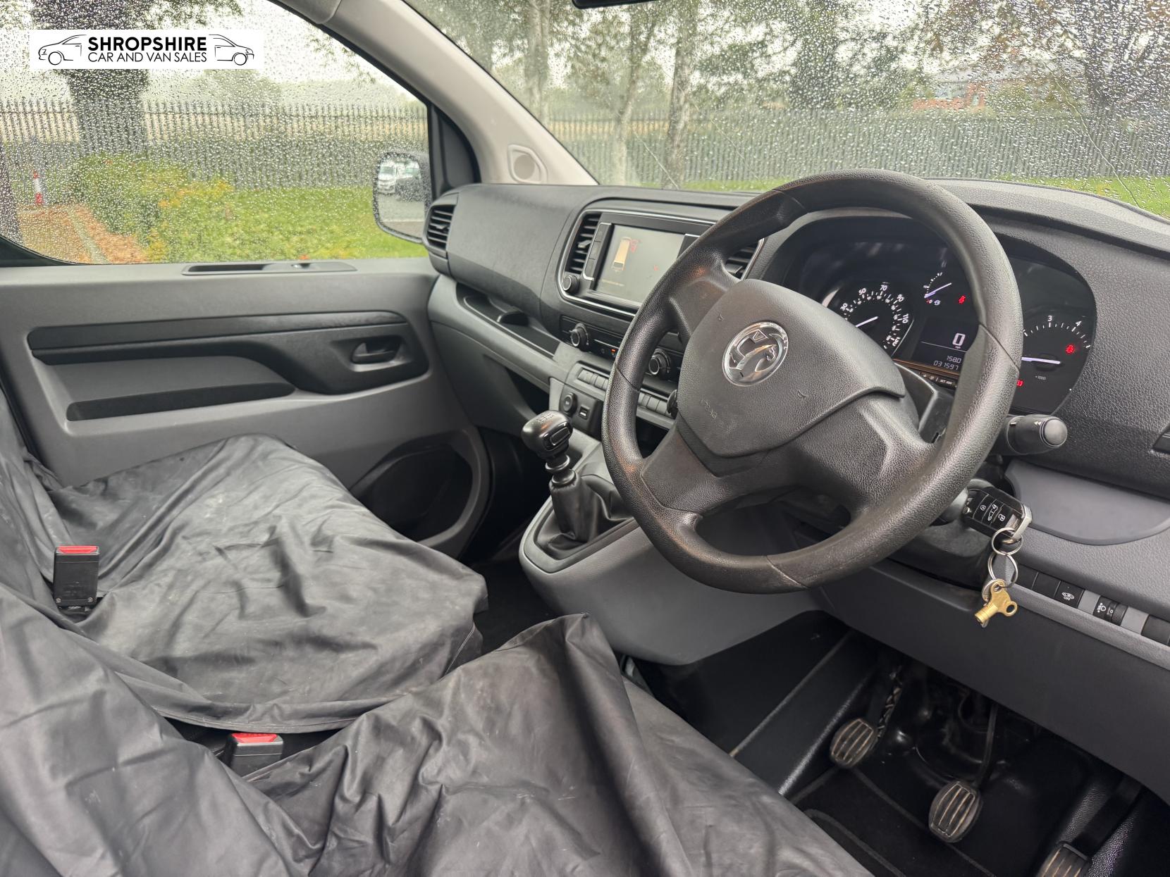 Vauxhall Vivaro 1.5 Turbo D 2700 Sportive Panel Van 5dr Diesel Manual L1 H1 Euro 6 (s/s) (120 ps)