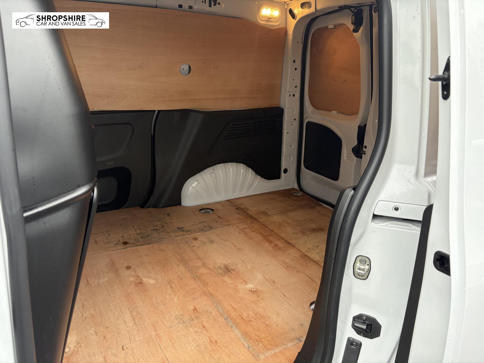 Vauxhall Combo 1.5 Turbo D 2300 Pro Panel Van 5dr Diesel Manual L1 H1 Euro 6 (s/s) (100 ps)