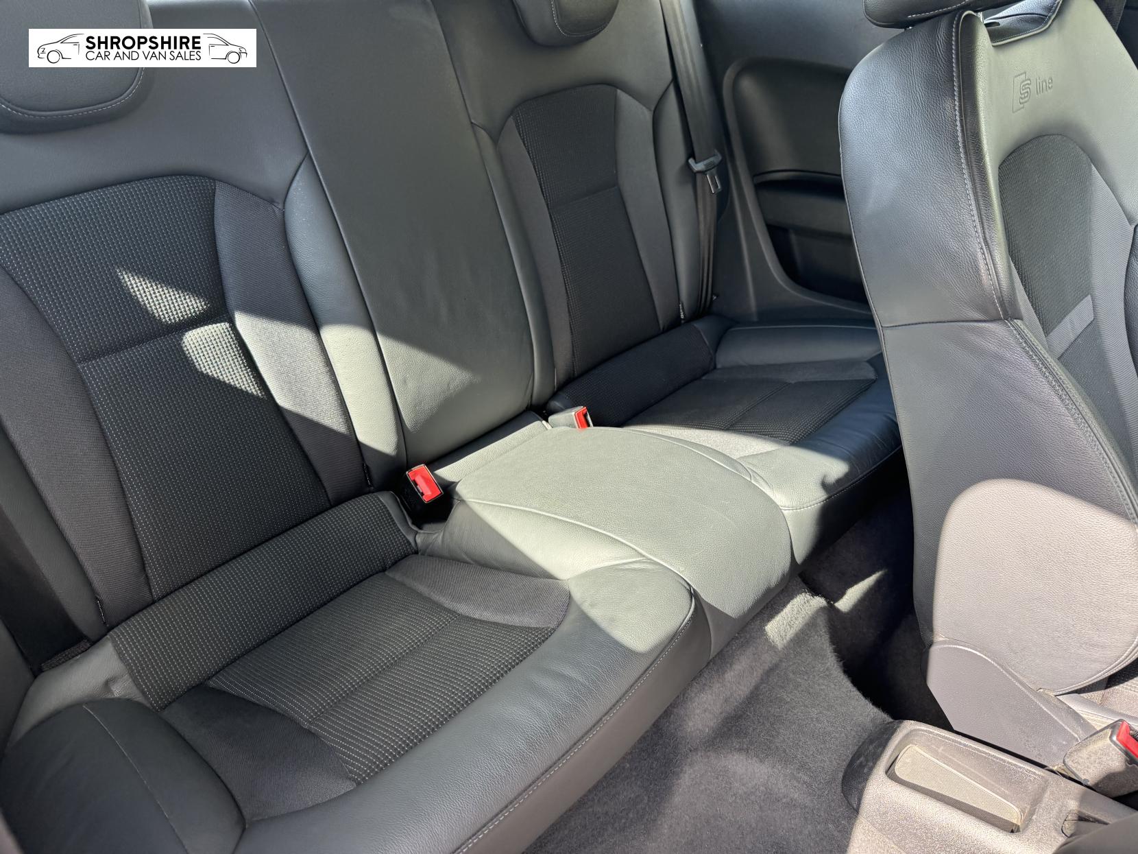Audi A1 1.6 TDI S line Hatchback 3dr Diesel Manual Euro 5 (s/s) (105 ps)