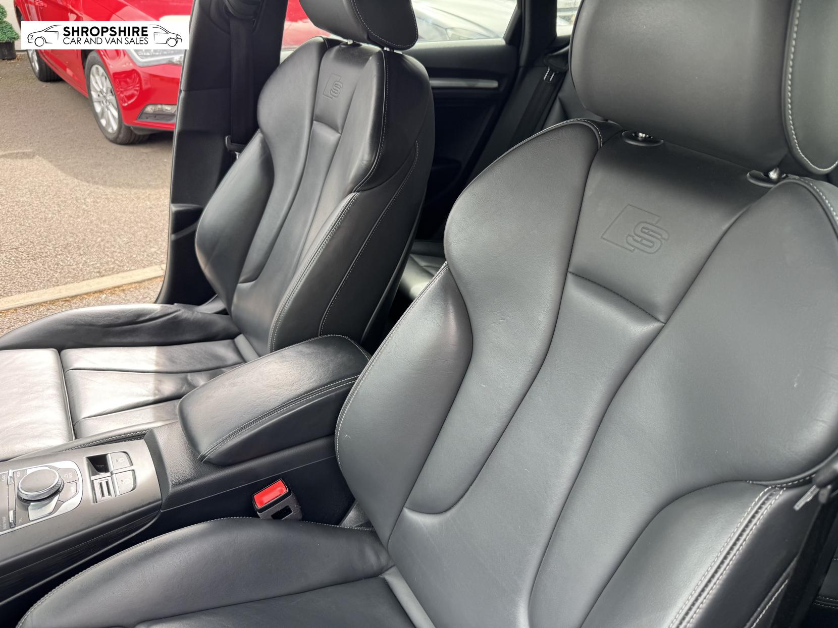 Audi S3 2.0 TFSI Black Edition Sportback 5dr Petrol S Tronic quattro Euro 6 (s/s) (310 ps)