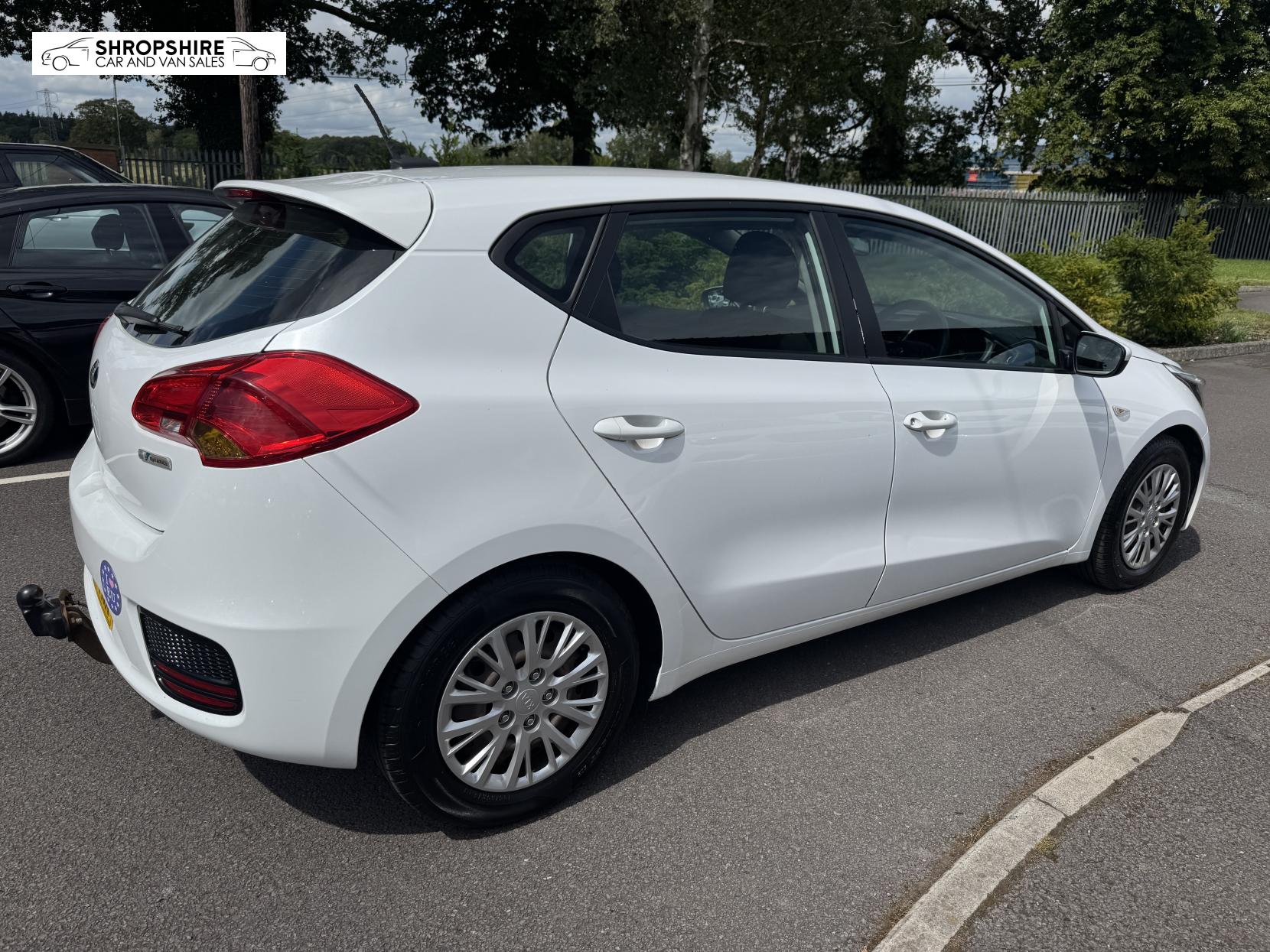 Kia Ceed 1.6 CRDi 1 Hatchback 5dr Diesel Manual Euro 6 (s/s) (134 bhp)