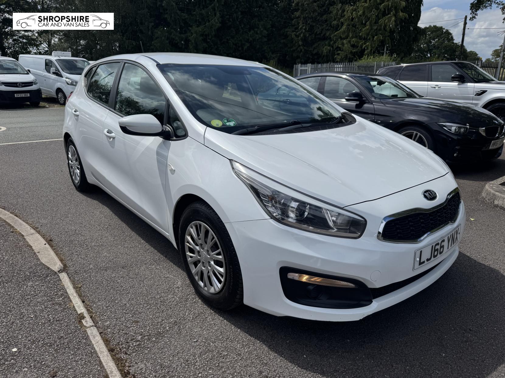 Kia Ceed 1.6 CRDi 1 Hatchback 5dr Diesel Manual Euro 6 (s/s) (134 bhp)