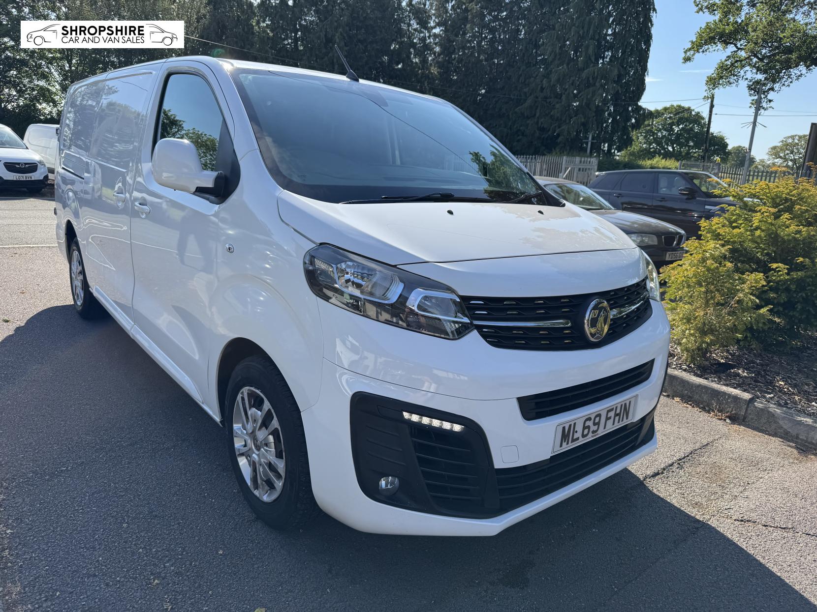 Vauxhall Vivaro 1.5 Turbo D 2900 Sportive Panel Van 5dr Diesel Manual L2 H1 Euro 6 (s/s) (100 ps)