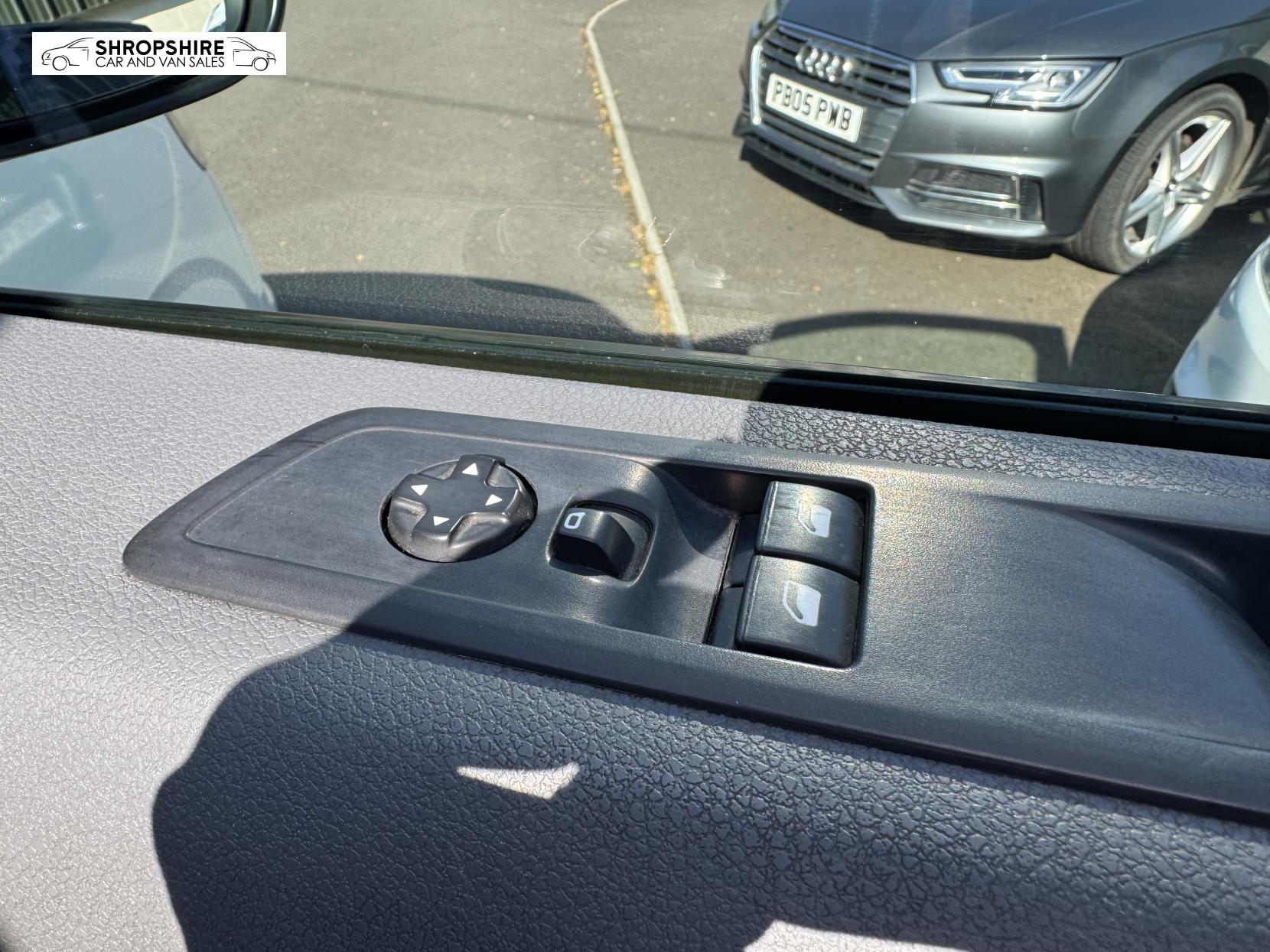 Vauxhall Vivaro 1.5 Turbo D 2900 Sportive Panel Van 5dr Diesel Manual L2 H1 Euro 6 (s/s) (100 ps)