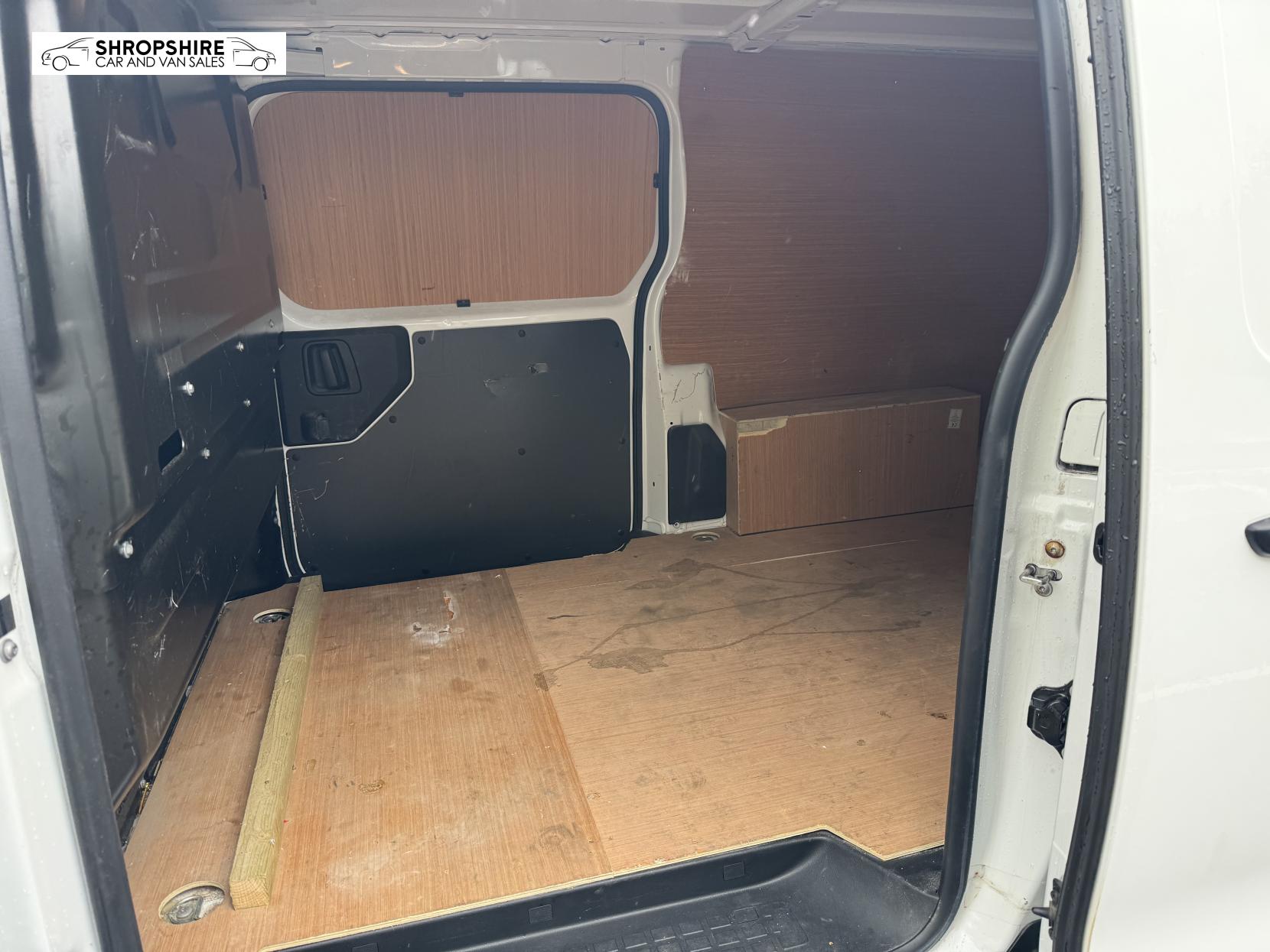 Vauxhall Vivaro 1.5 Turbo D 2900 Dynamic Panel Van 6dr Diesel Manual L2 H1 Euro 6 (s/s) (100 ps)