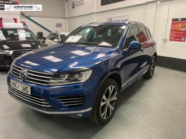 Volkswagen Touareg 3.0 TDI V6 BlueMotion Tech R-Line SUV 5dr Diesel Tiptronic 4WD Euro 6 (s/s) (262 ps)