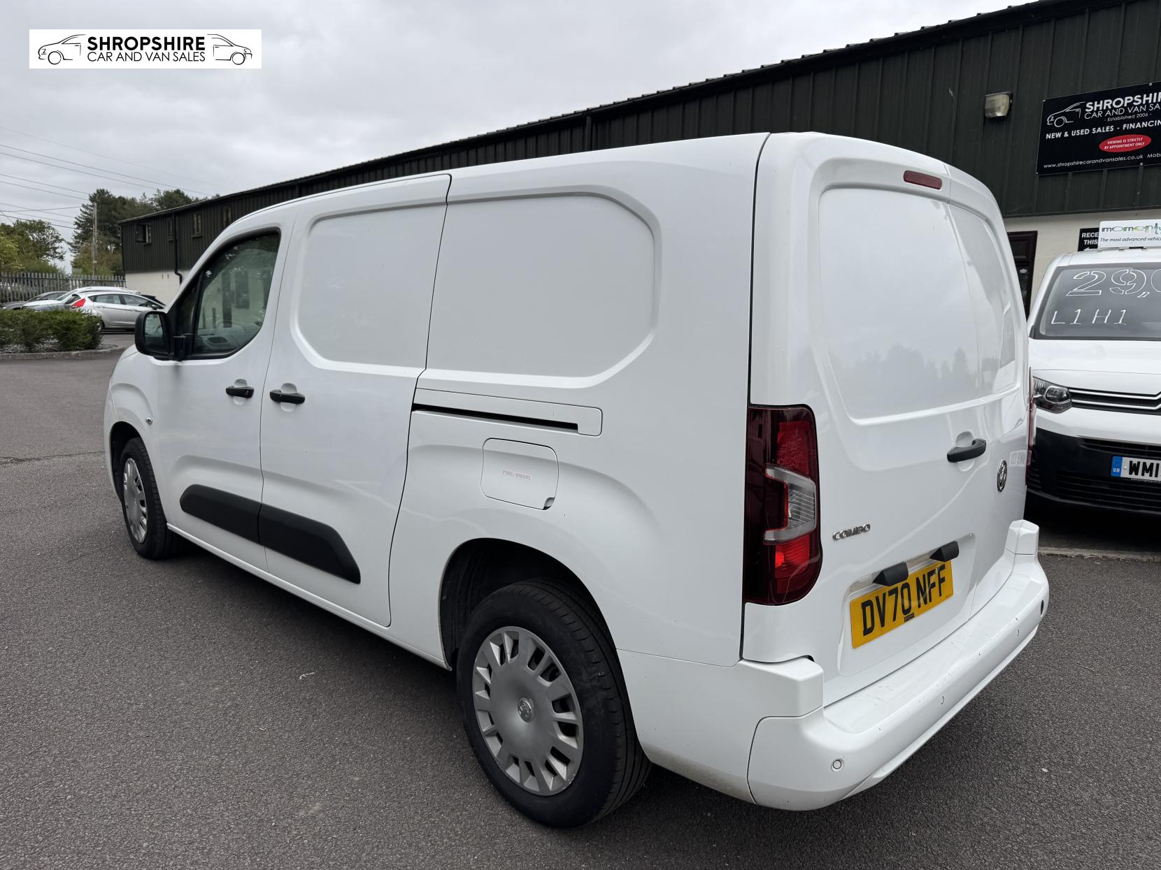 Vauxhall Combo 1.5 Turbo D 2300 Sportive Panel Van 4dr Diesel Manual L2 H1 Euro 6 (s/s) (100 ps)