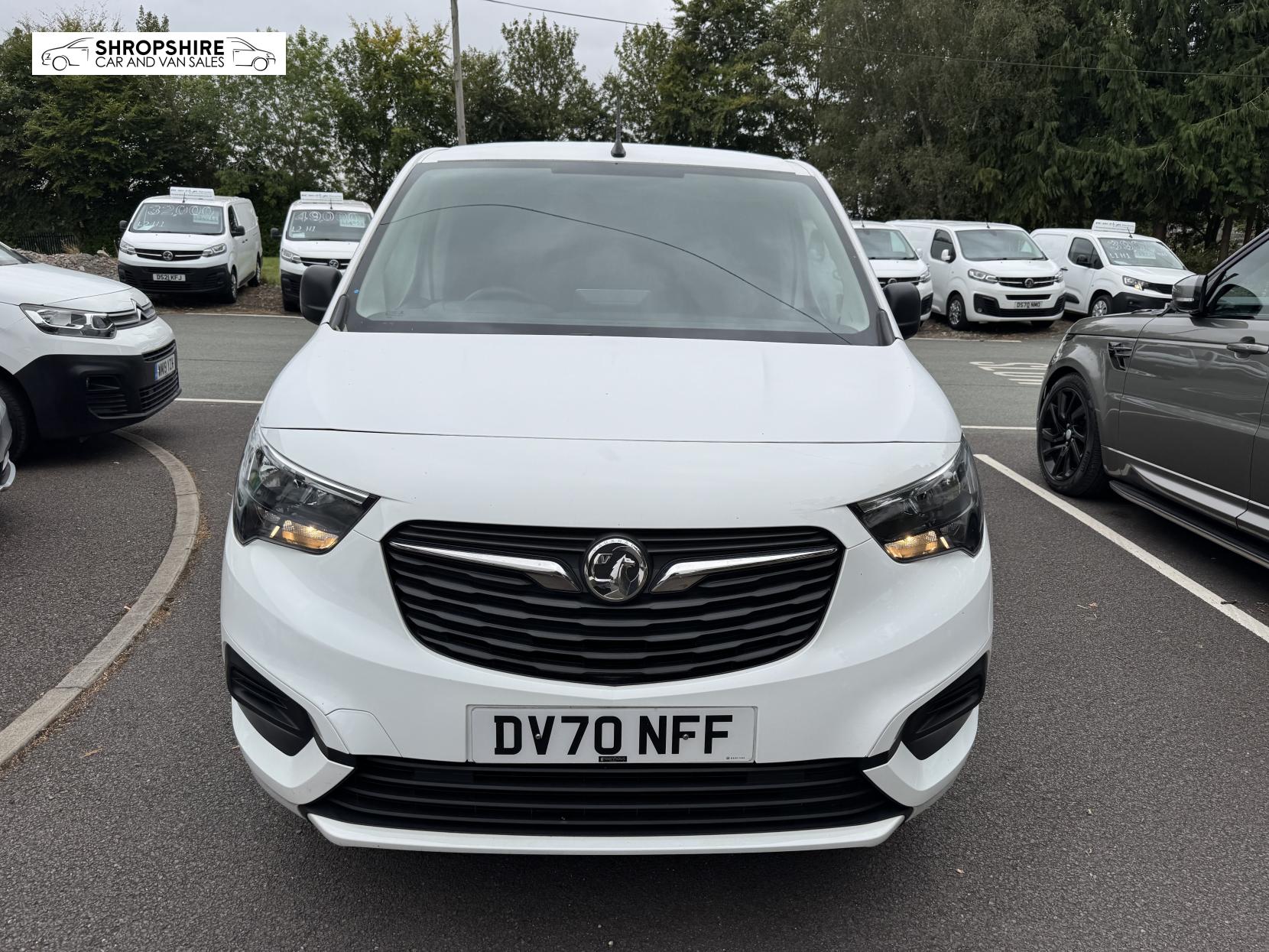 Vauxhall Combo 1.5 Turbo D 2300 Sportive Panel Van 4dr Diesel Manual L2 H1 Euro 6 (s/s) (100 ps)