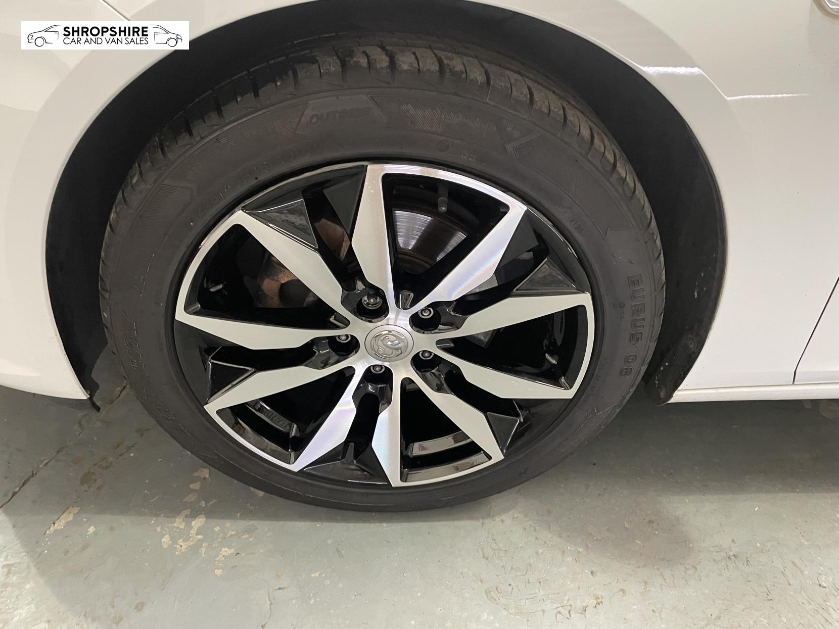 Vauxhall Insignia 1.5i Turbo SRi Grand Sport 5dr Petrol Manual Euro 6 (s/s) (165 ps)