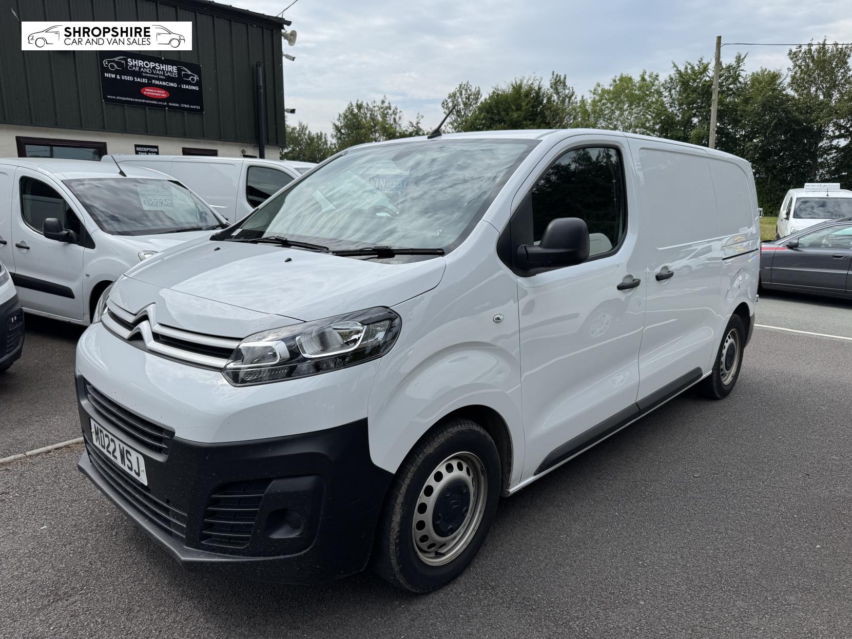 Citroen Dispatch 1.5 BlueHDi 1000 Enterprise Pro M Panel Van 6dr Diesel Manual FWD 2 Euro 6 (s/s) (100 ps)