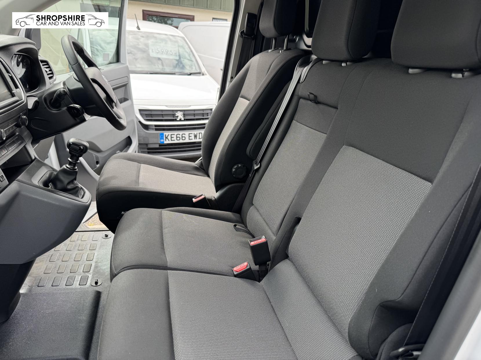 Citroen Dispatch 1.5 BlueHDi 1000 Enterprise Pro M Panel Van 6dr Diesel Manual FWD 2 Euro 6 (s/s) (100 ps)