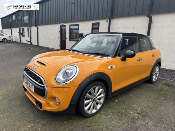 MINI Hatch 2.0 Cooper SD Hatchback 5dr Diesel Manual Euro 6 (s/s) (170 ps)