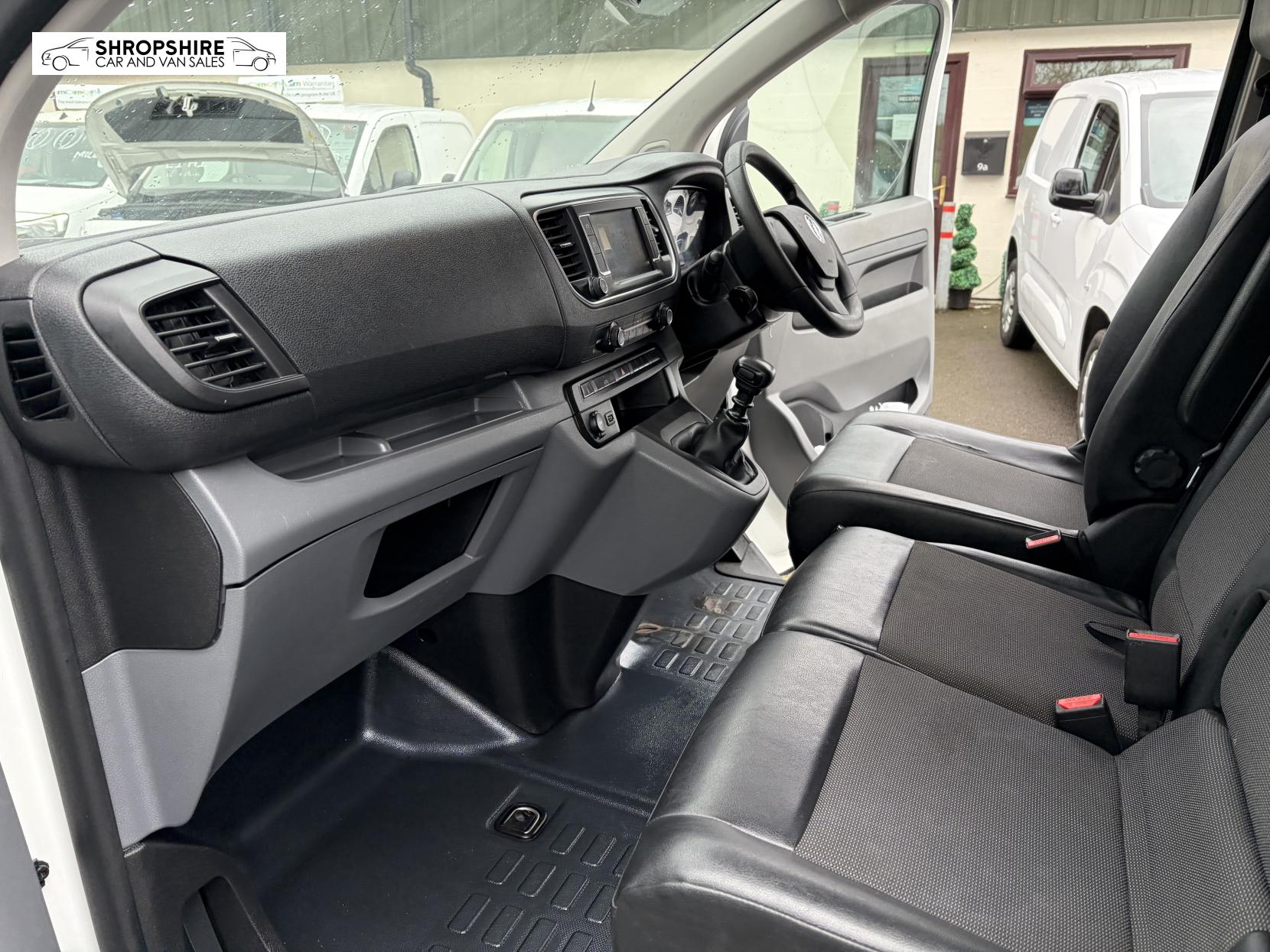 Vauxhall Vivaro 1.5 Turbo D 2900 Sportive Panel Van 5dr Diesel Manual L2 H1 Euro 6 (s/s) (100 ps)