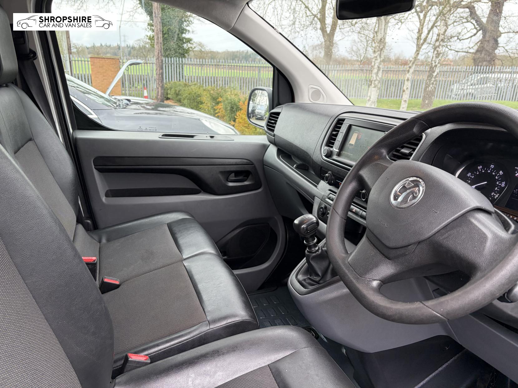 Vauxhall Vivaro 1.5 Turbo D 2900 Sportive Panel Van 5dr Diesel Manual L2 H1 Euro 6 (s/s) (100 ps)
