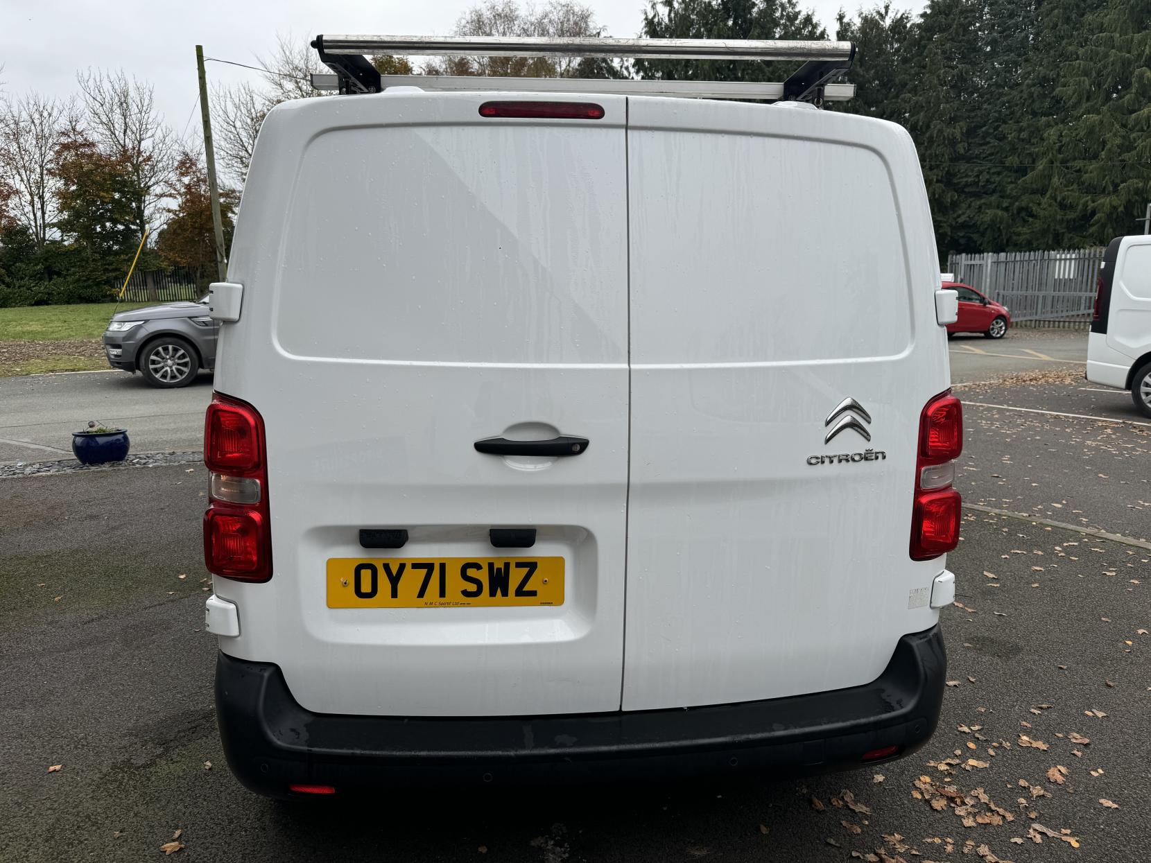 Citroen Dispatch 1.5 BlueHDi 1000 Enterprise M Panel Van 6dr Diesel Manual FWD 2 Euro 6 (s/s) (100 ps)